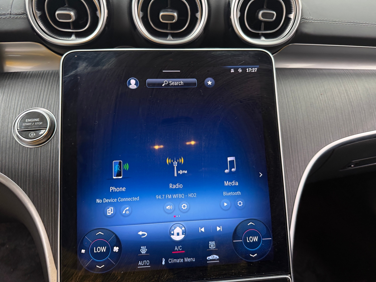 Thumbnail: 2022 Mercedes-Benz C-Class - 3