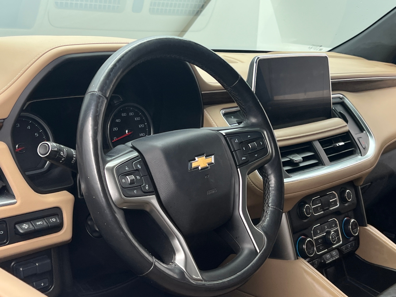 Thumbnail: 2021 Chevrolet Tahoe - 4
