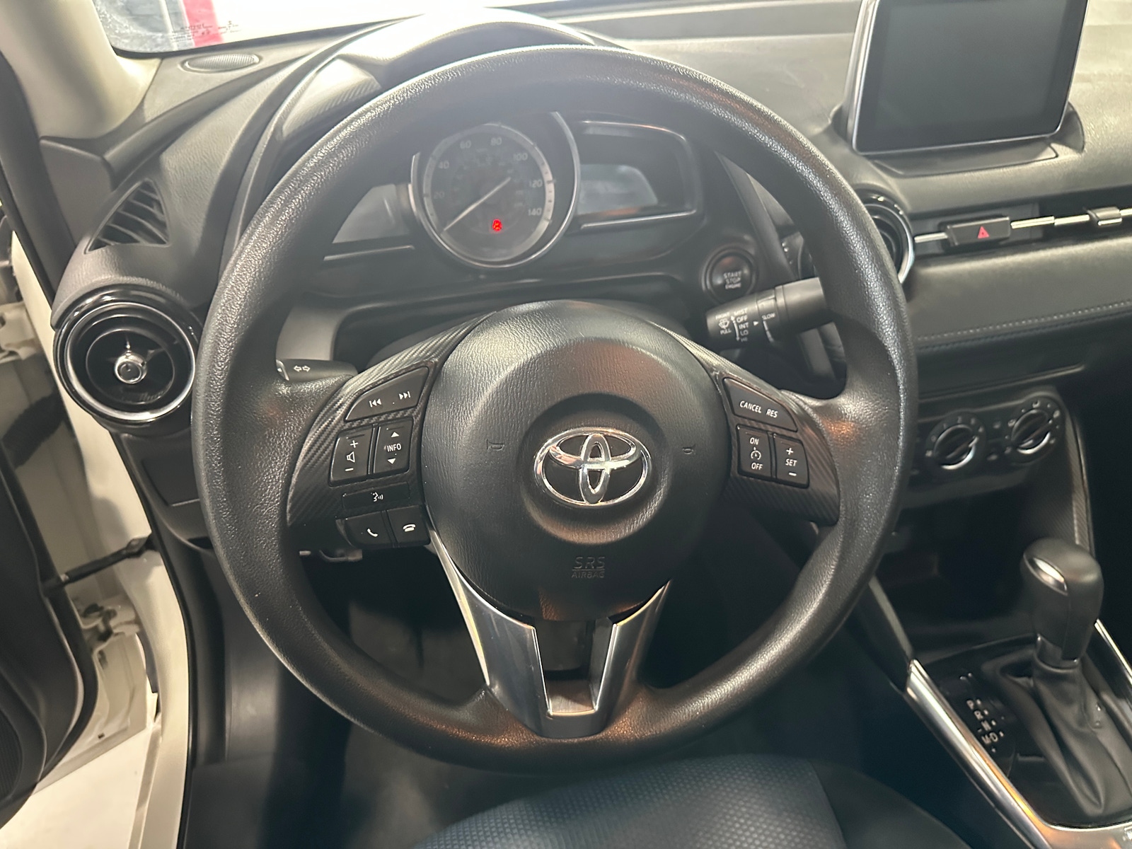 Thumbnail: 2017 Toyota Yaris iA - 5