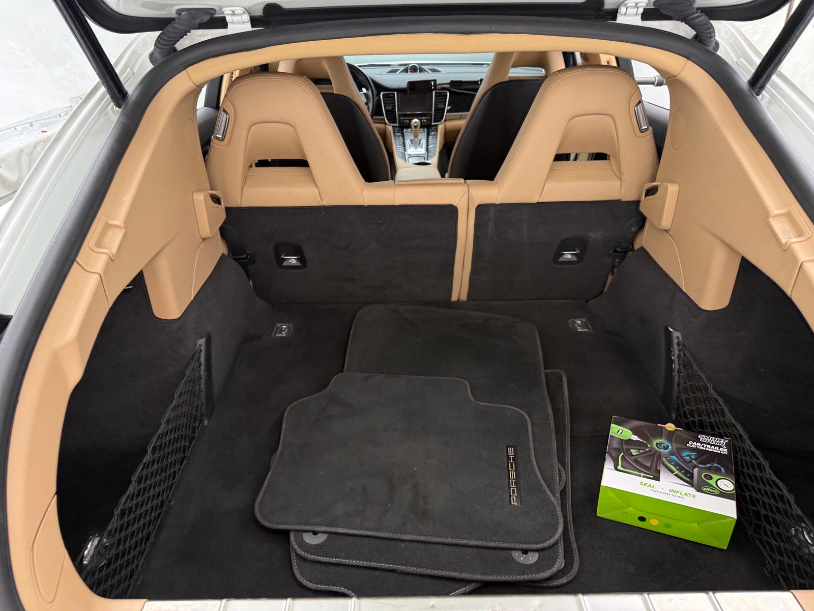 Thumbnail: 2016 Porsche Panamera - 6