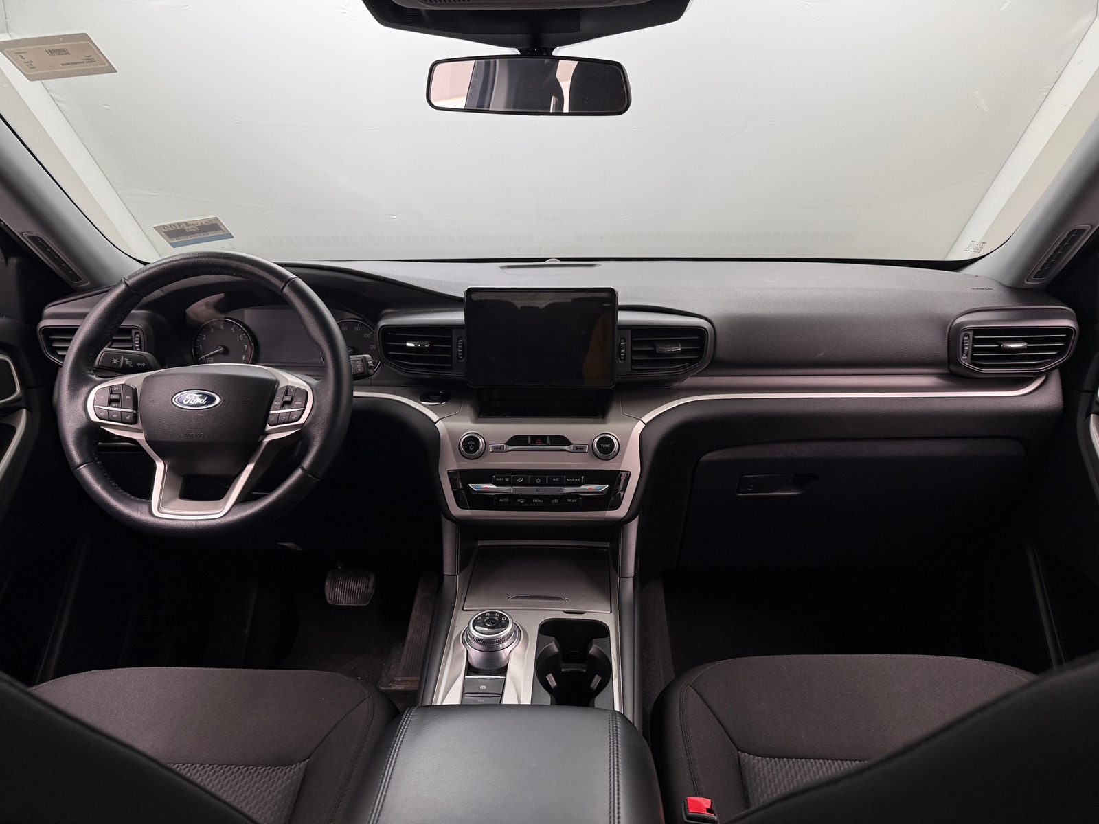 Thumbnail: 2022 Ford Explorer - 3