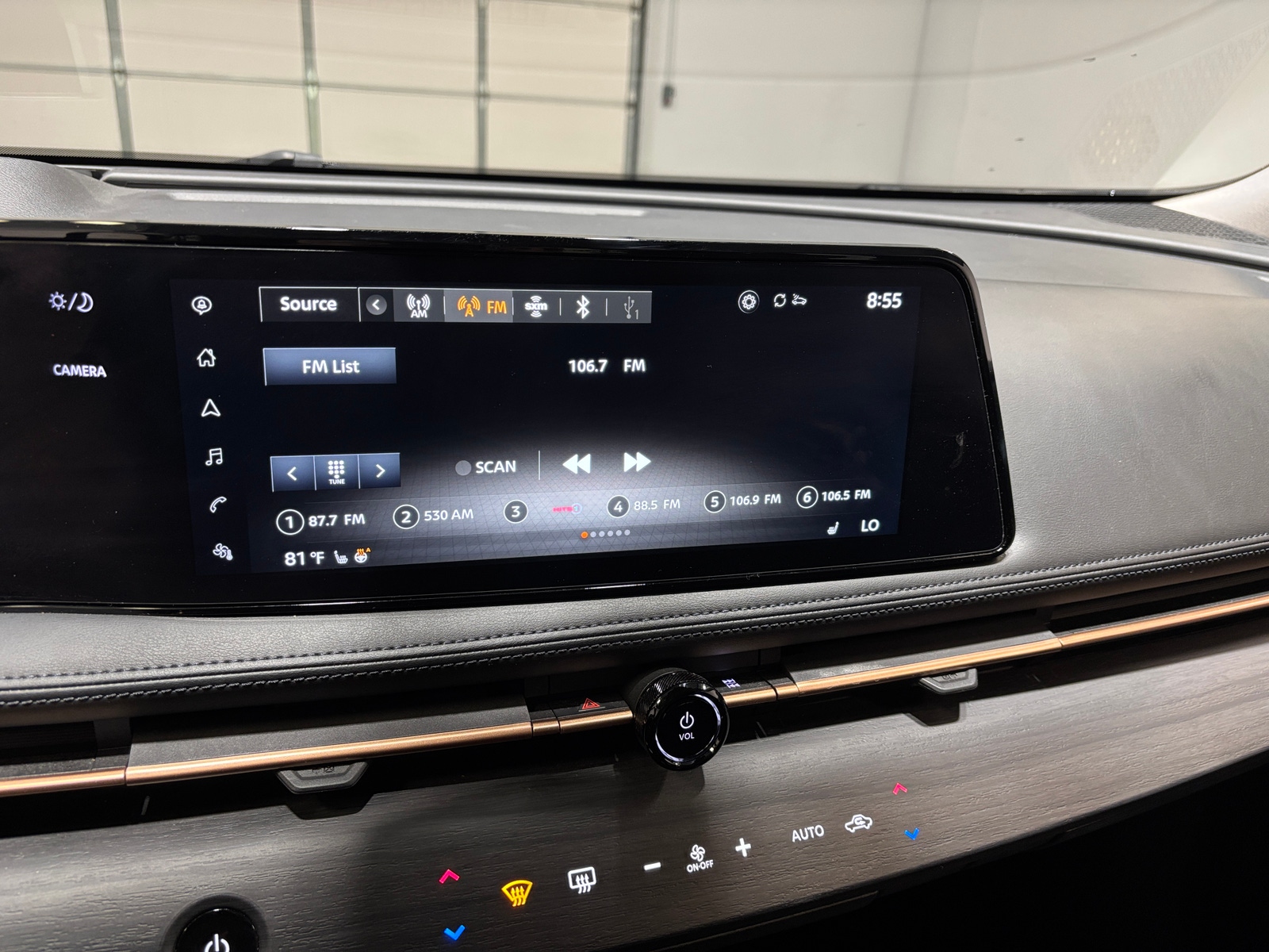 Thumbnail: 2023 Nissan Ariya - 3