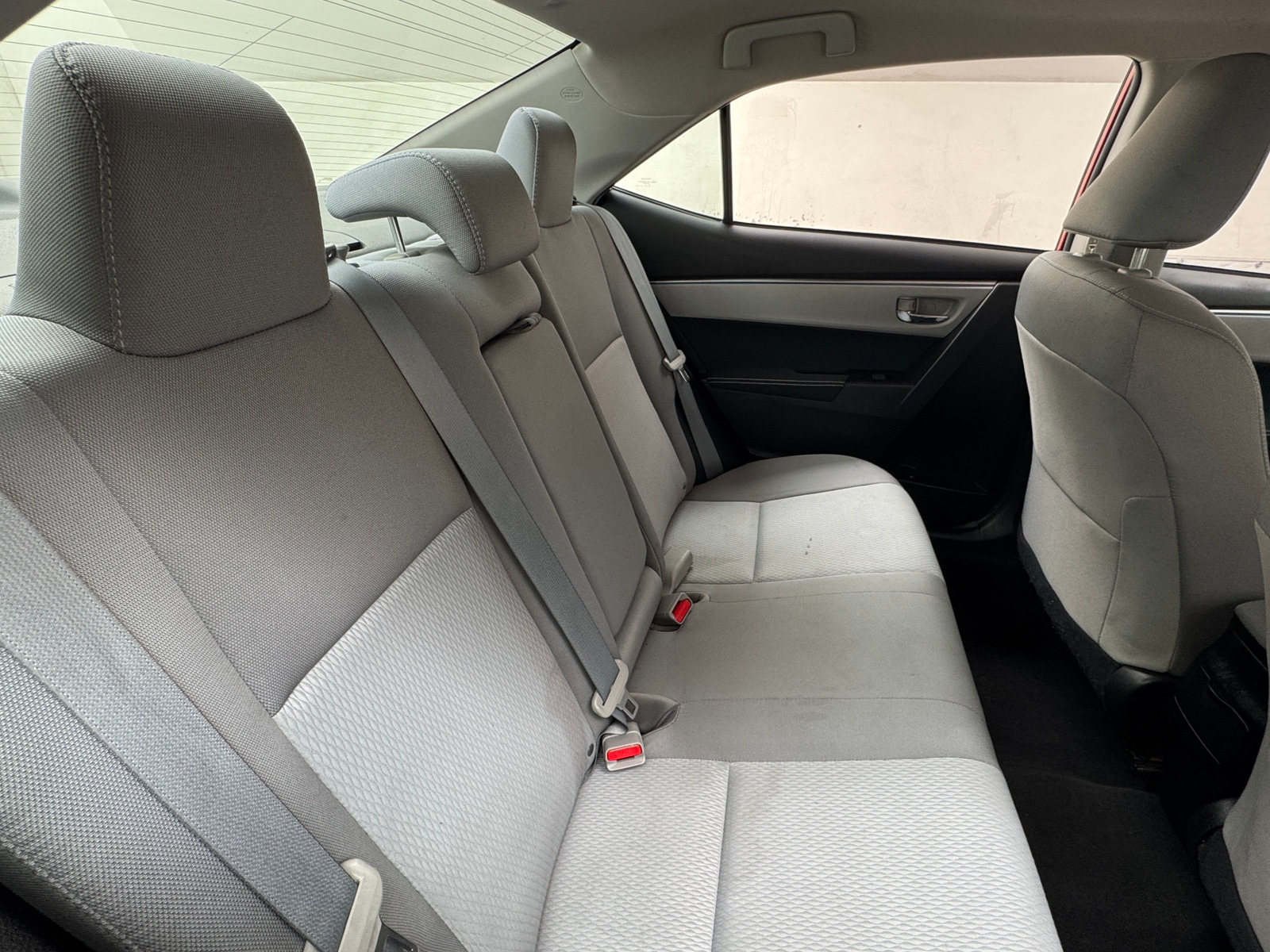 Thumbnail: 2015 Toyota Corolla - 6