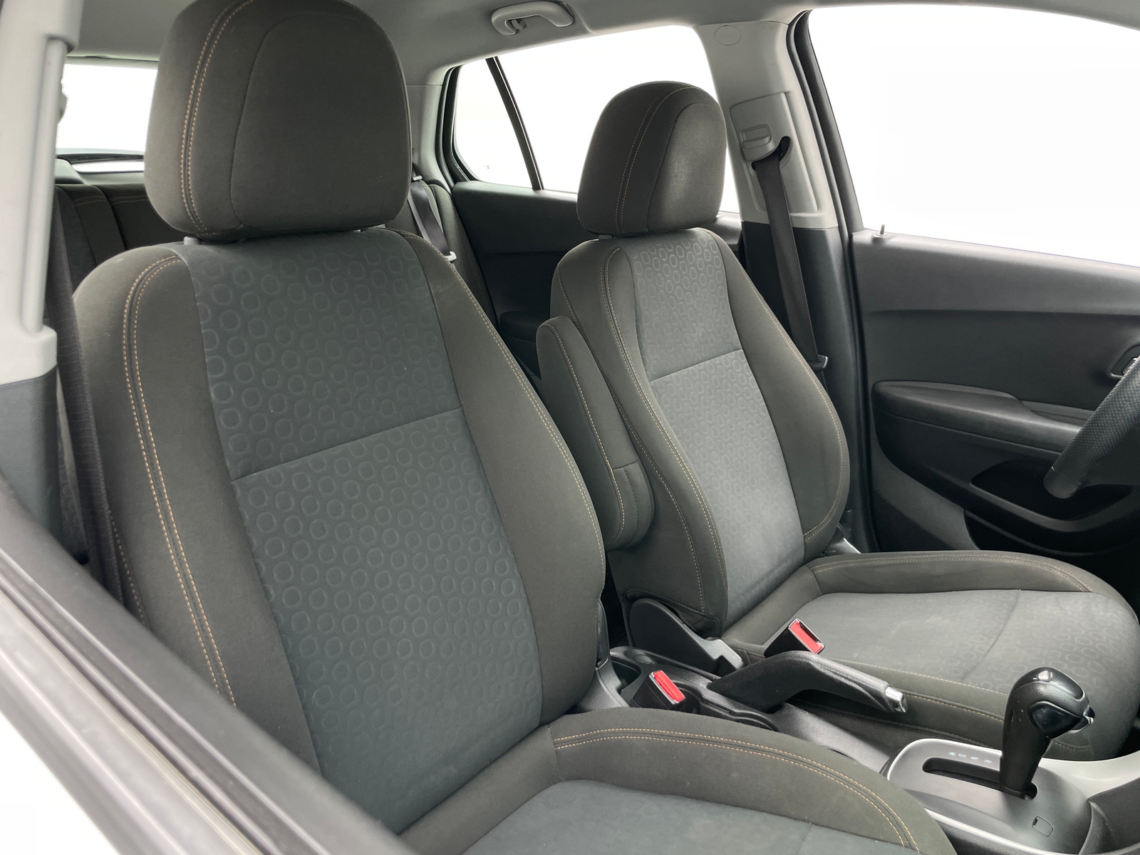 Thumbnail: 2018 Chevrolet Trax - 2