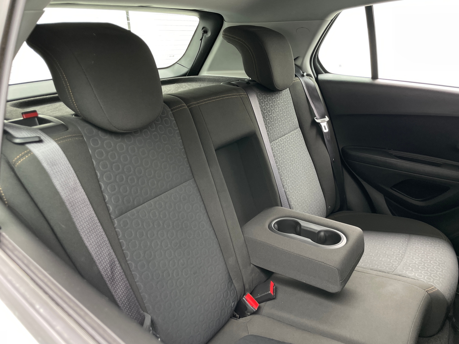 Thumbnail: 2018 Chevrolet Trax - 6