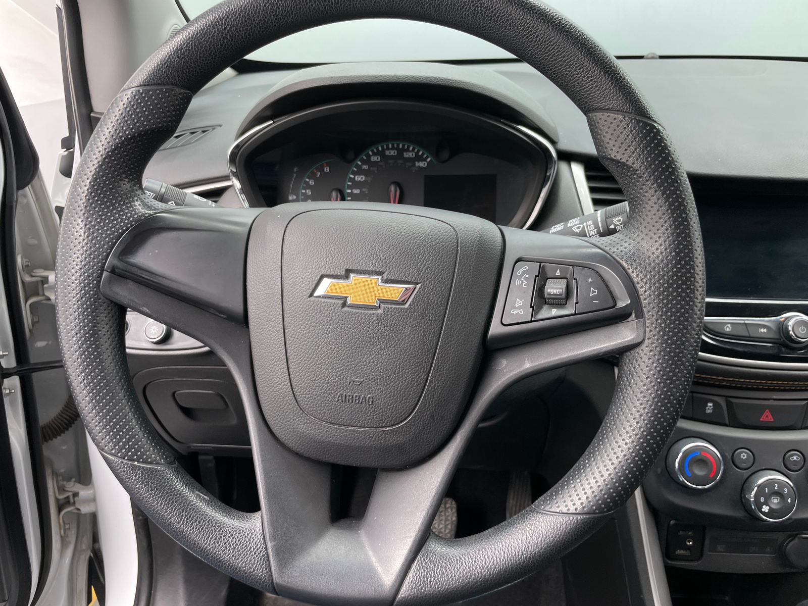 Thumbnail: 2018 Chevrolet Trax - 5