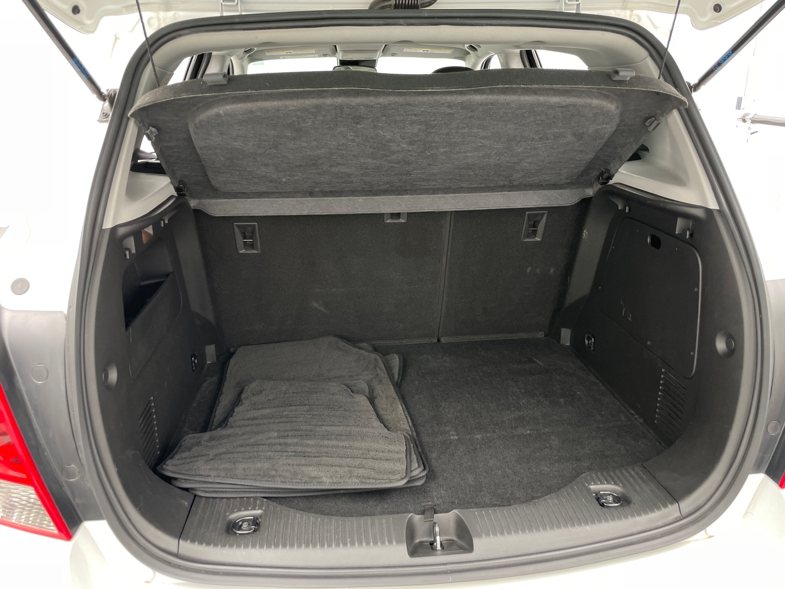 Thumbnail: 2018 Chevrolet Trax - 7