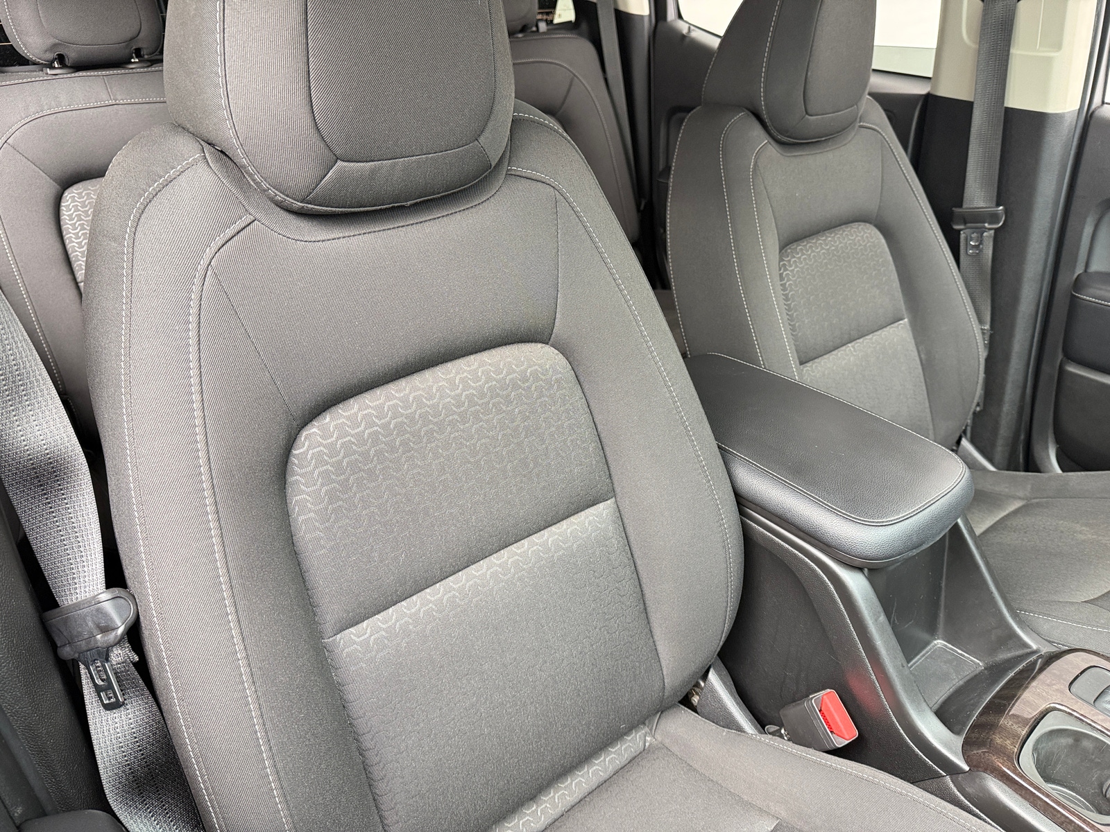 Thumbnail: 2019 GMC Canyon - 2