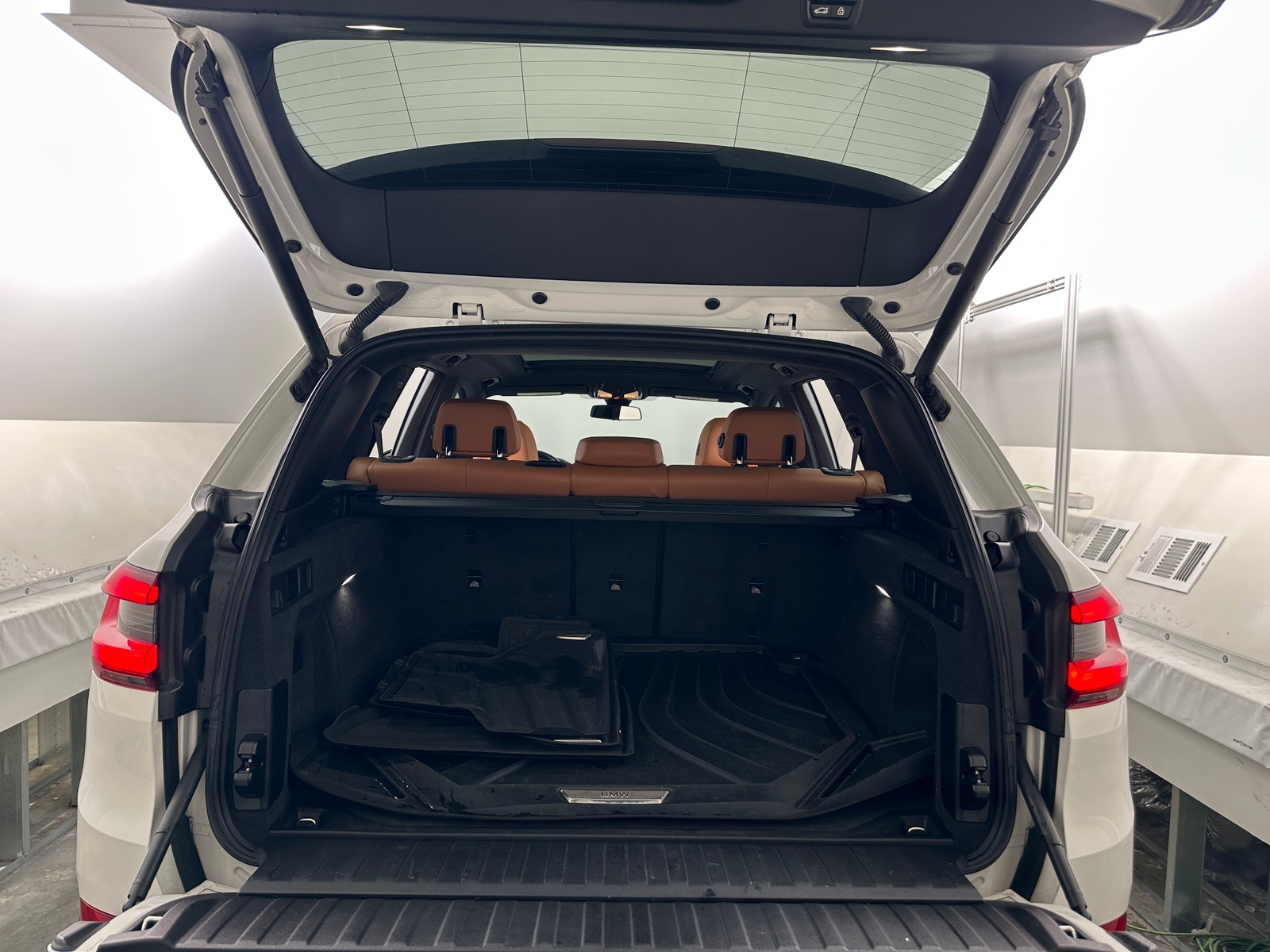 Thumbnail: 2019 BMW X5 - 6