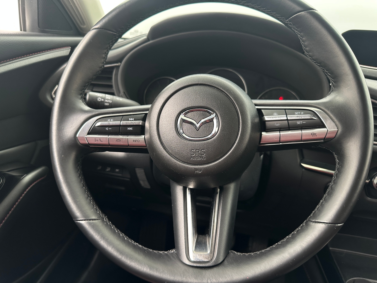 Thumbnail: 2022 Mazda CX-30 - 4