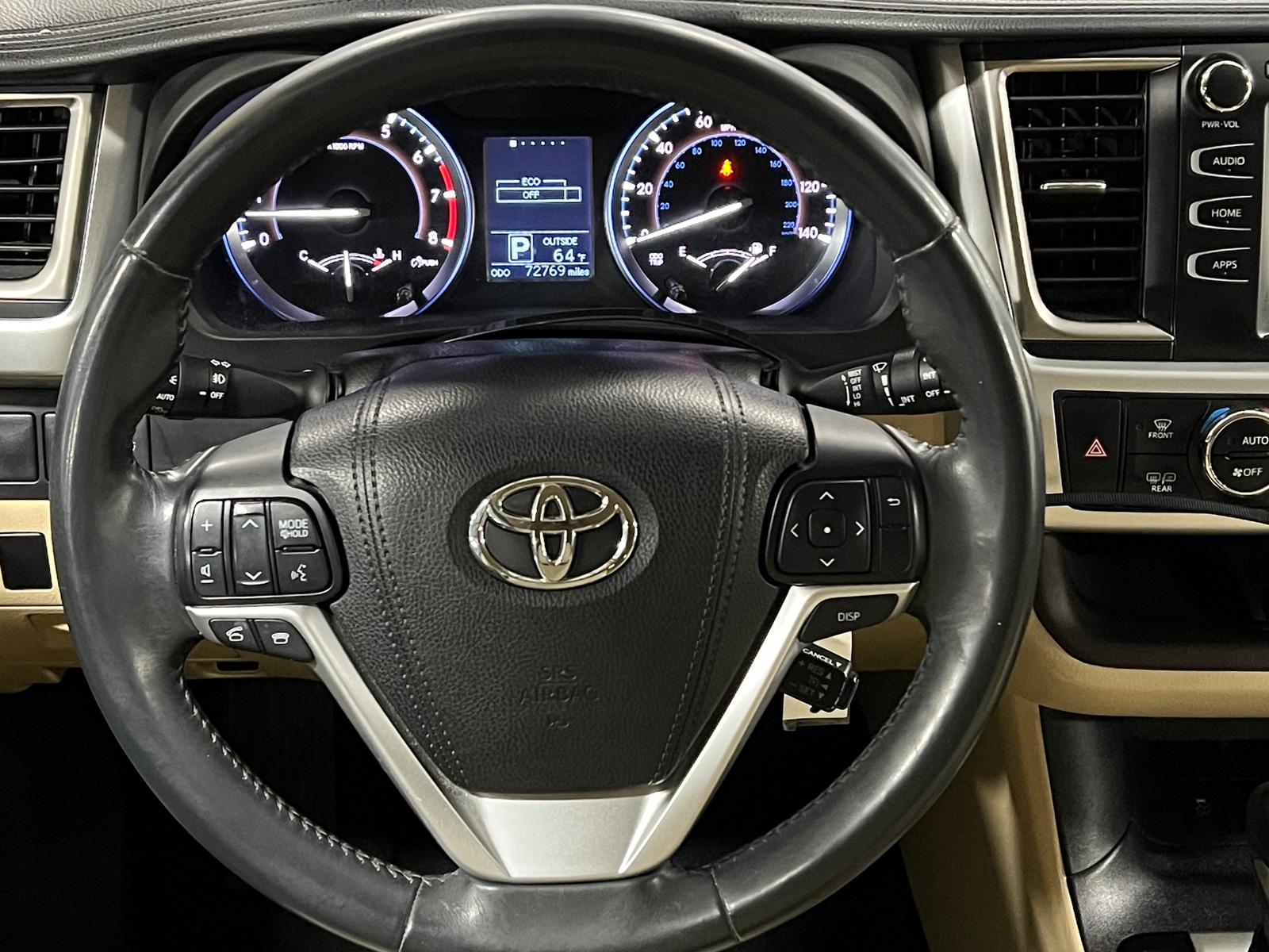 Thumbnail: 2016 Toyota Highlander - 5