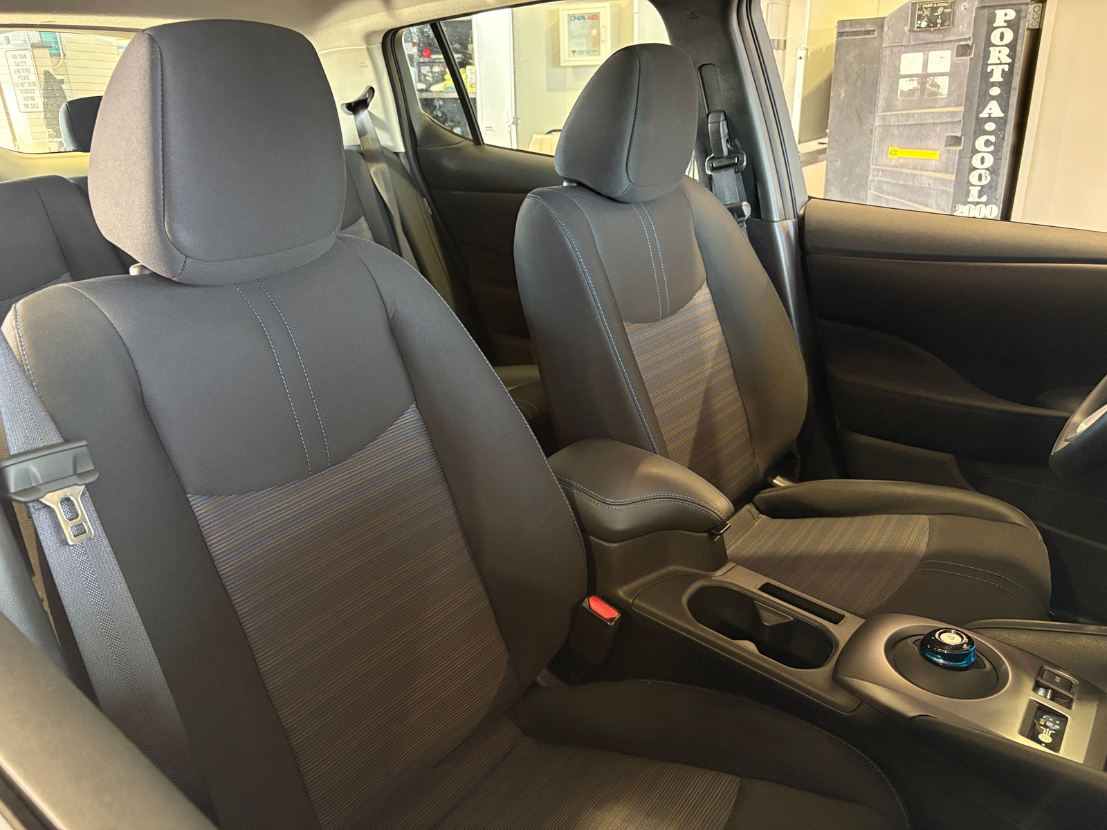 Thumbnail: 2025 Nissan Leaf - 2