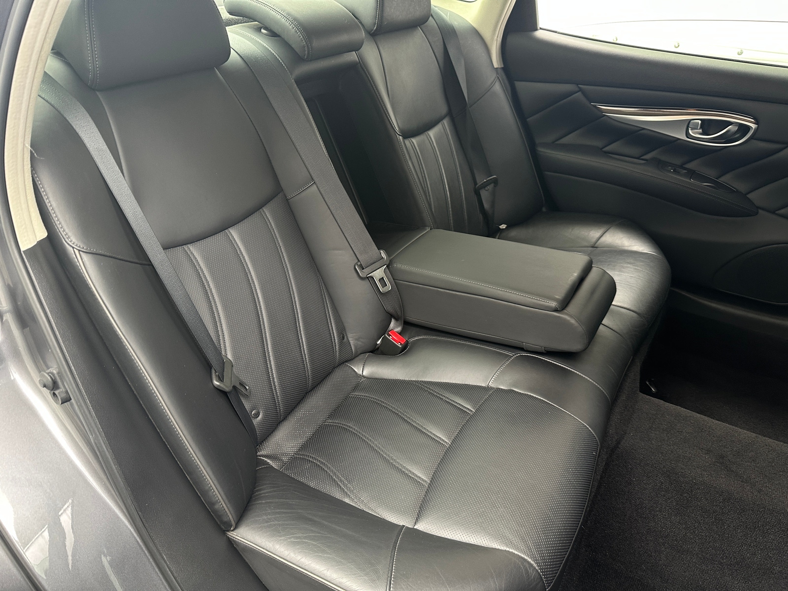 Thumbnail: 2016 INFINITI Q70 - 5