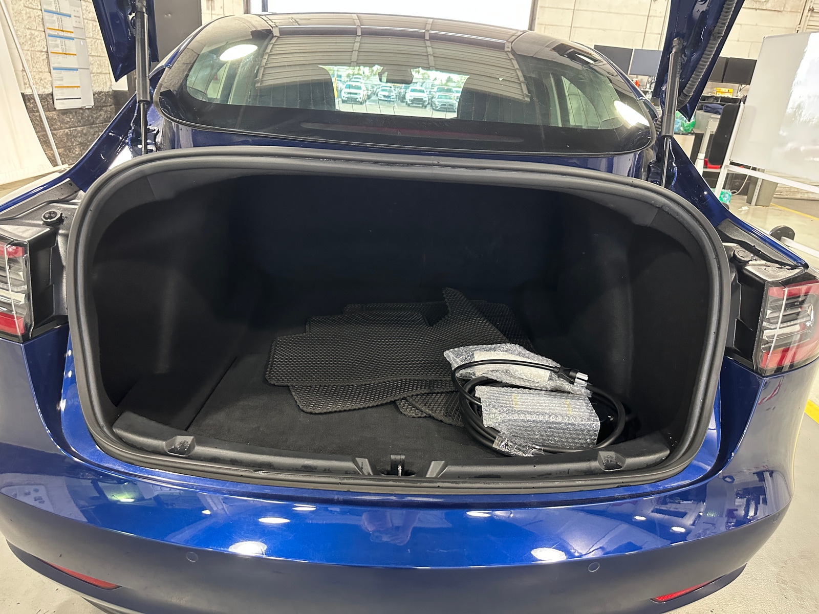 Thumbnail: 2019 Tesla Model 3 - 6