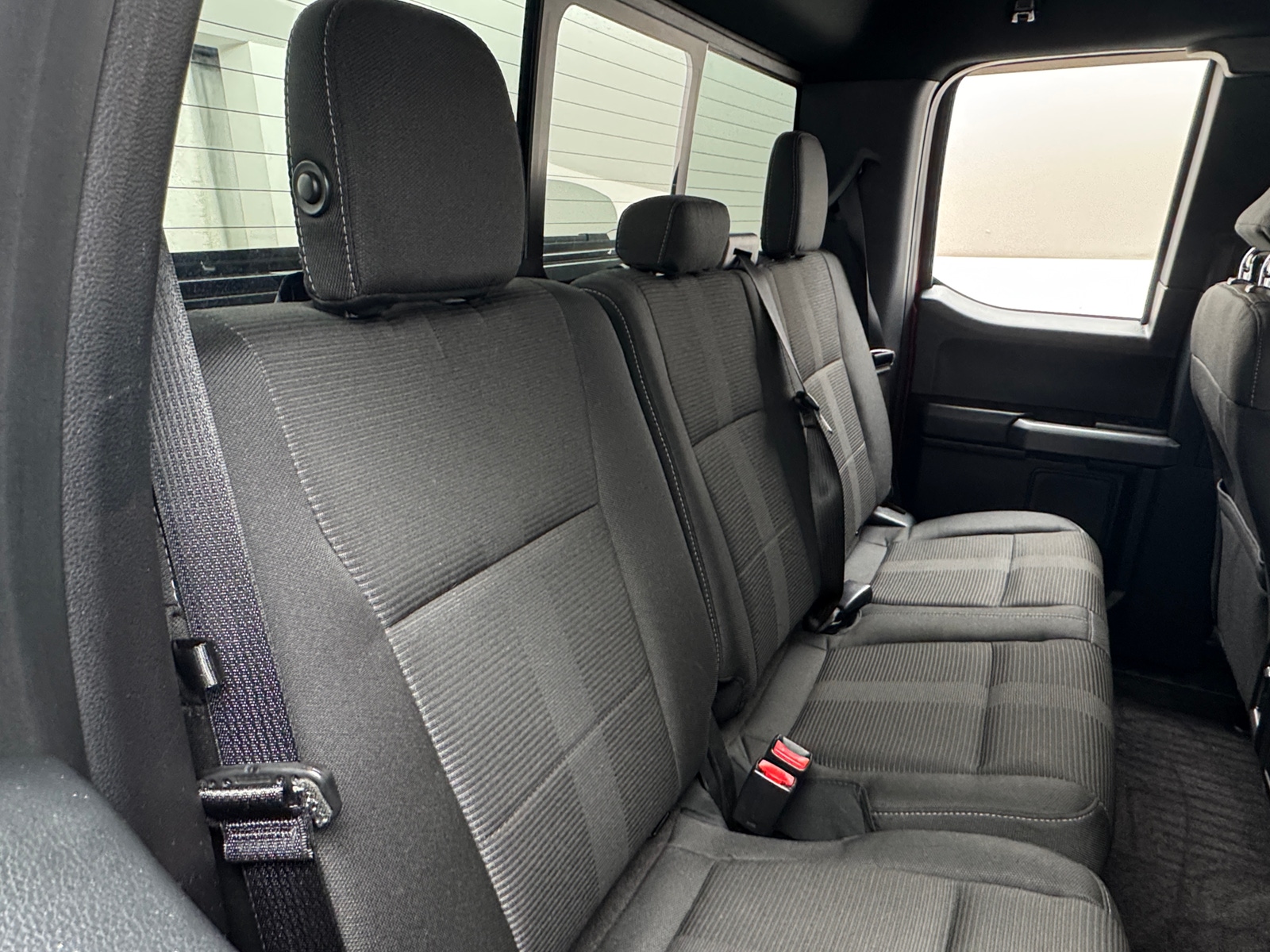 Thumbnail: 2016 Ford Econoline - 6