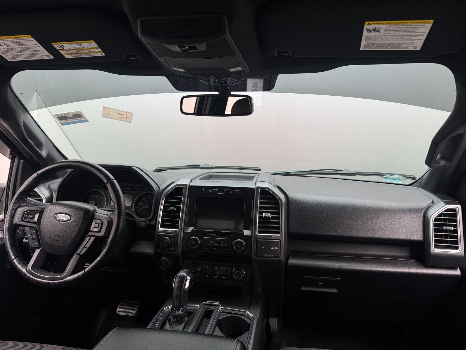 Thumbnail: 2016 Ford Econoline - 3