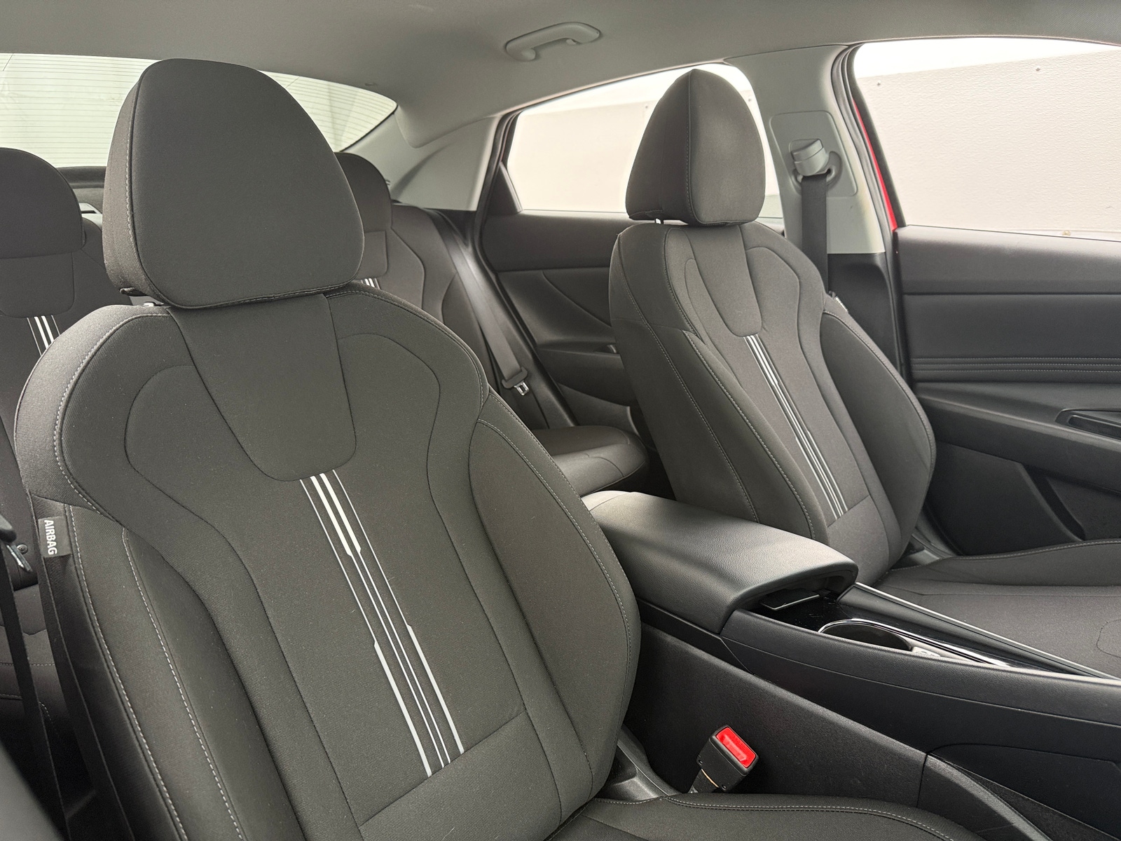 Thumbnail: 2023 Hyundai Elantra - 2