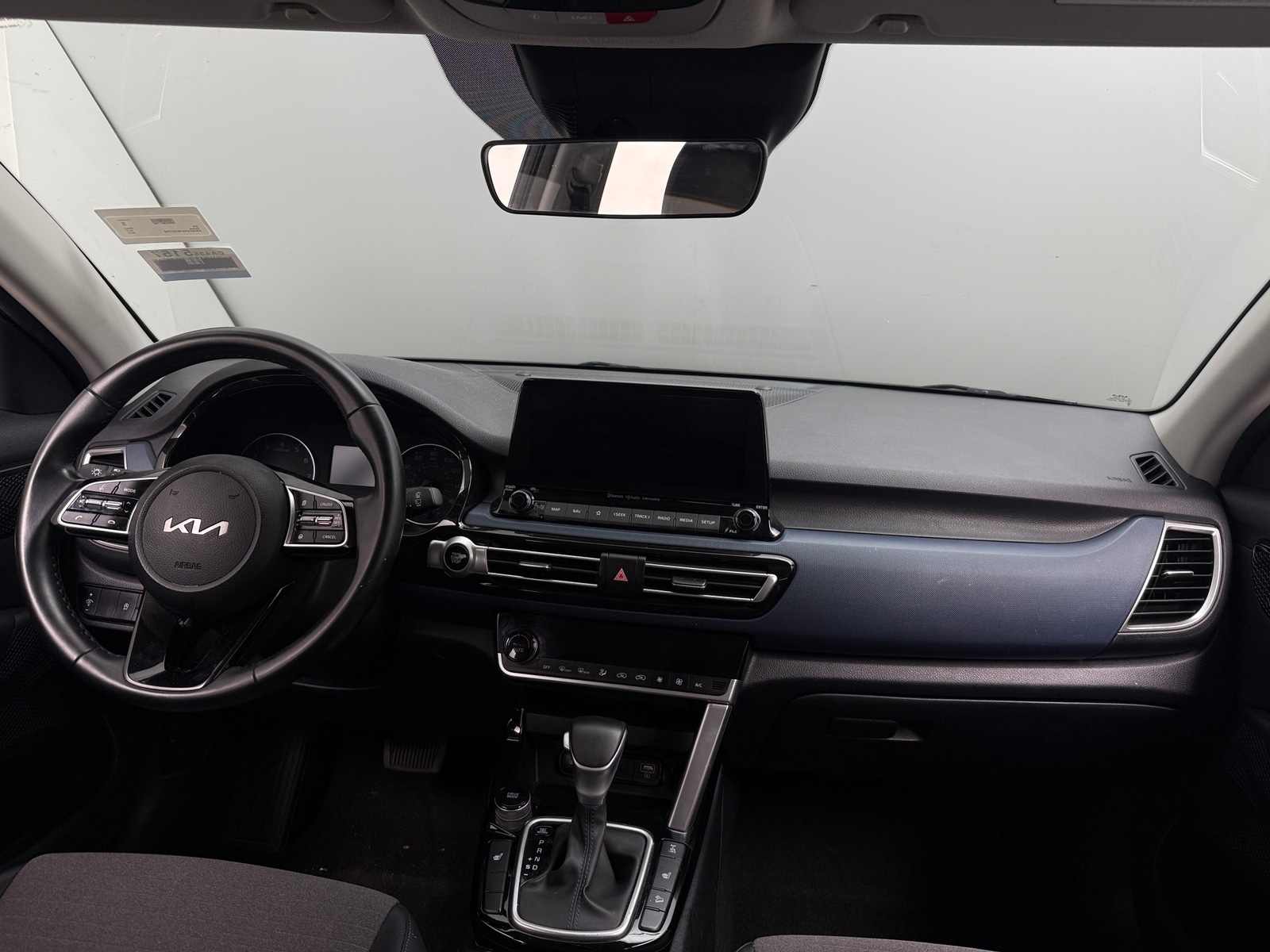 Thumbnail: 2022 Kia Seltos - 3