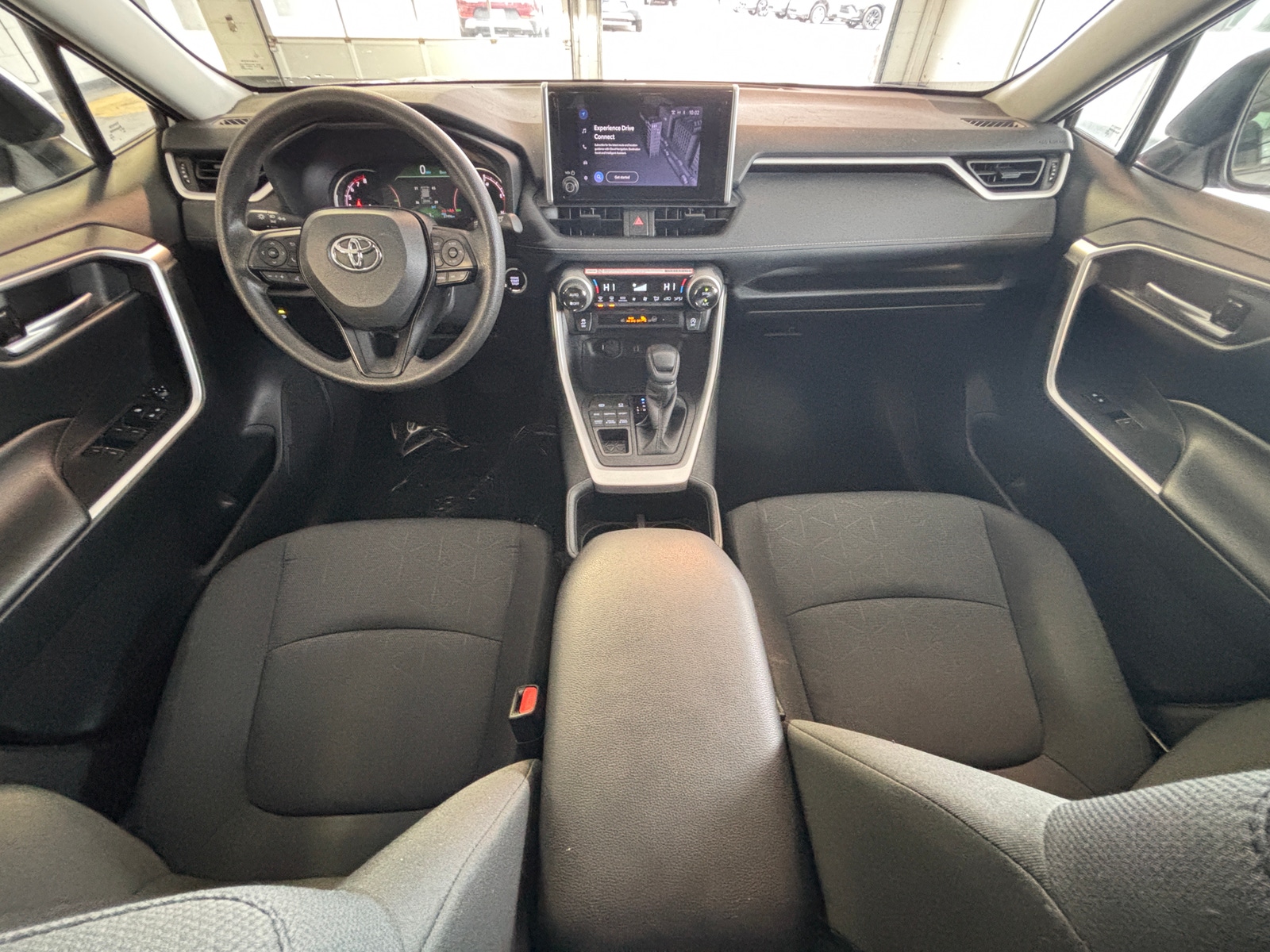 Thumbnail: 2025 Toyota RAV4 - 3