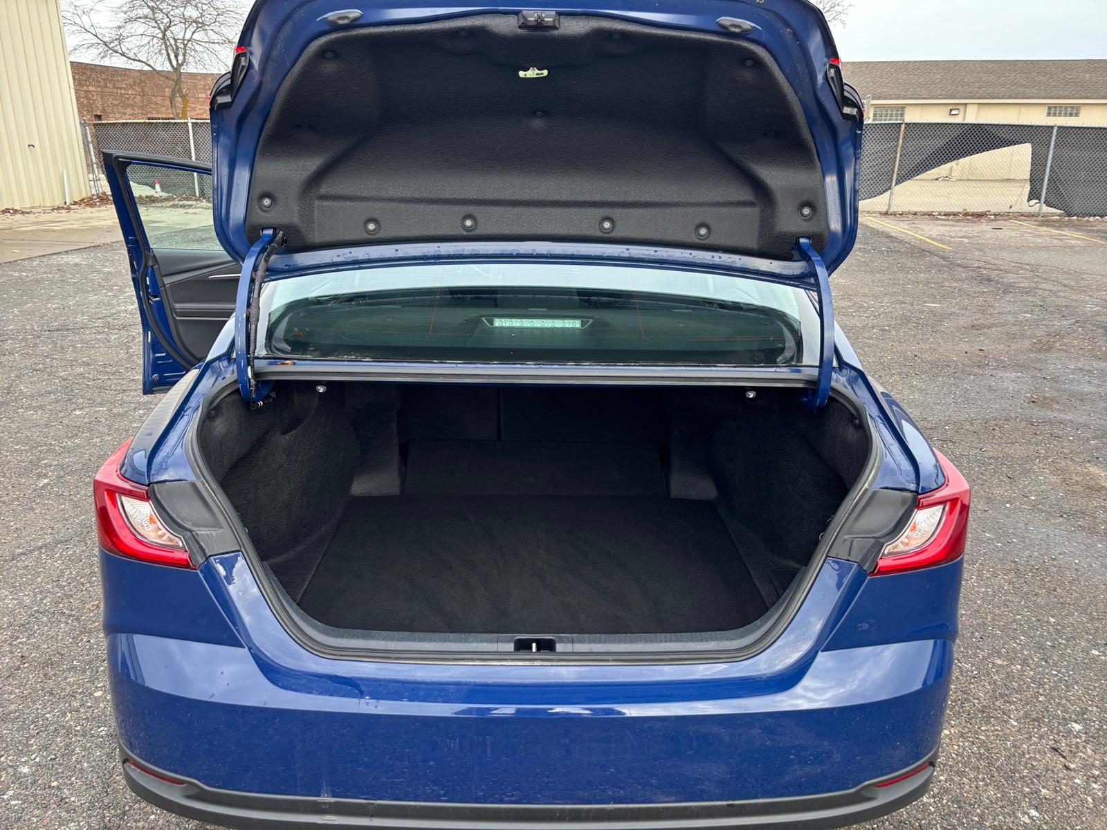 Thumbnail: 2025 Toyota Camry - 6