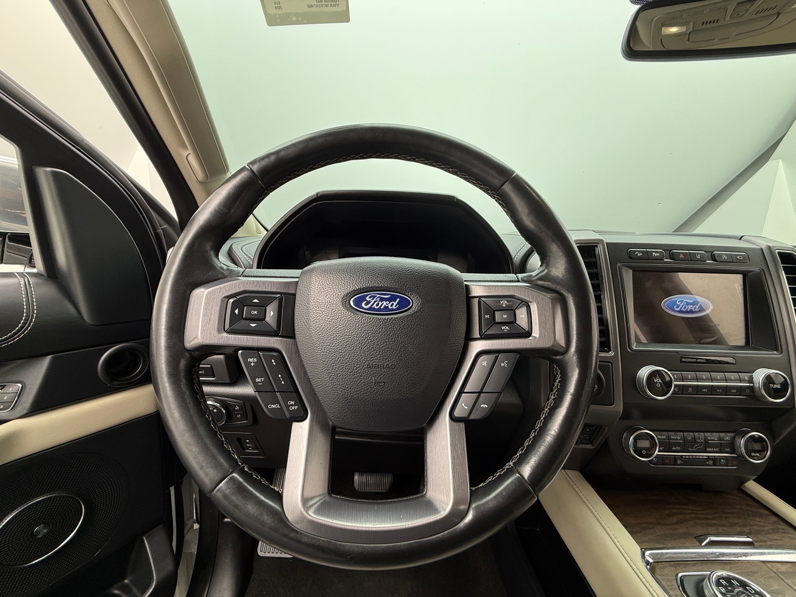 Thumbnail: 2020 Ford Expedition MAX - 4