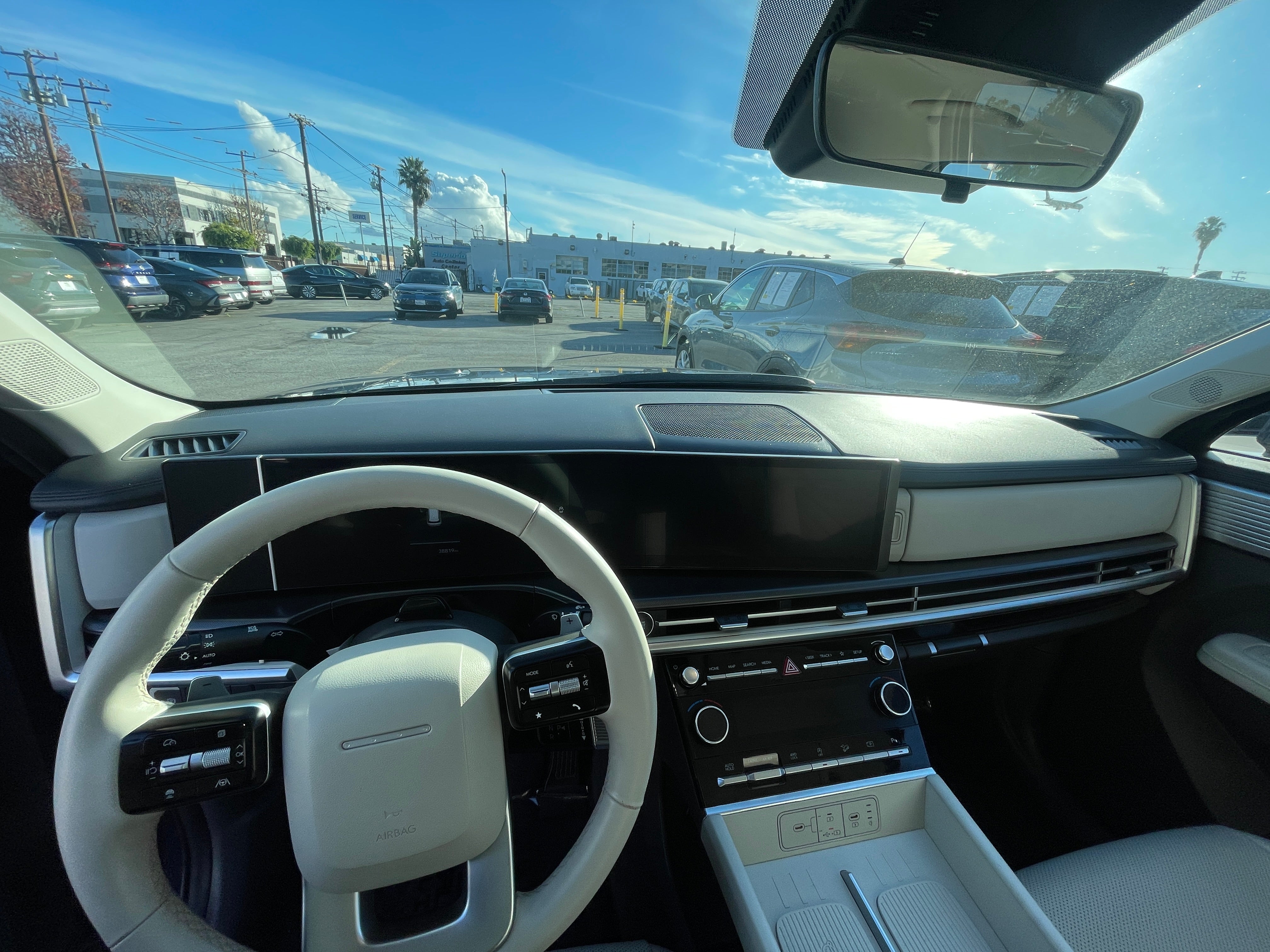 Thumbnail: 2025 Hyundai Santa Fe - 3