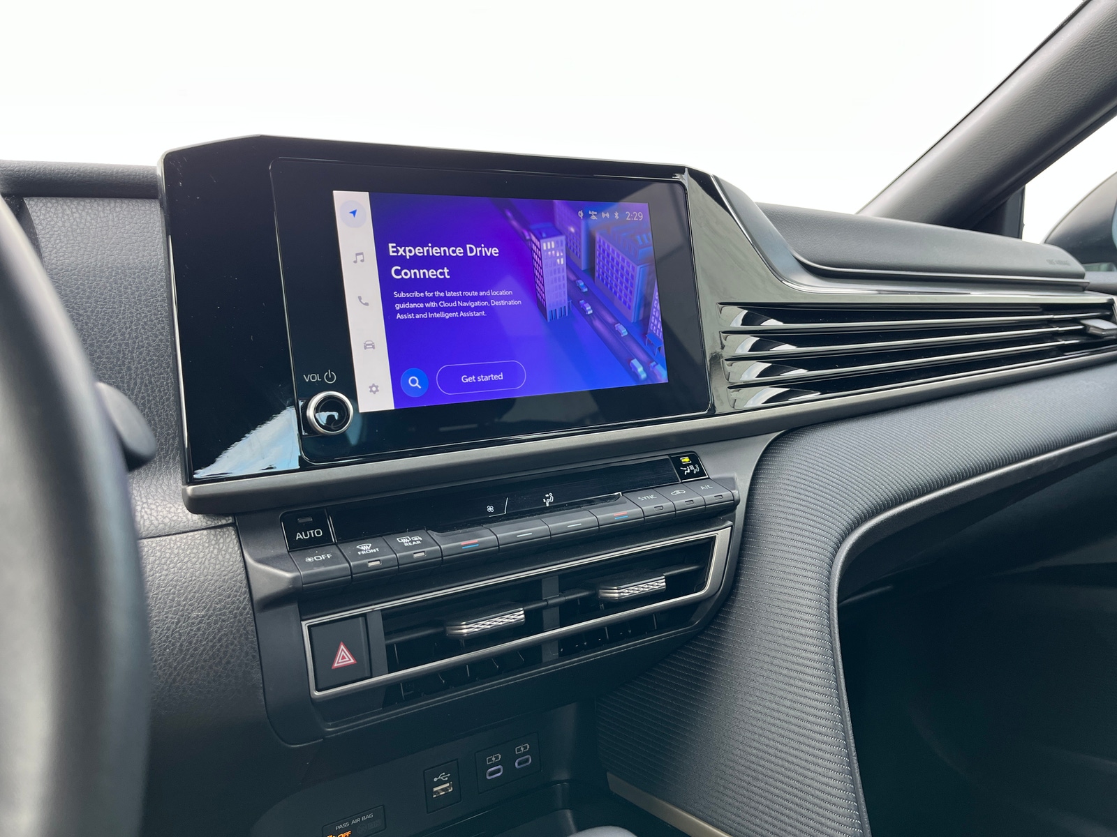 Thumbnail: 2025 Toyota Camry - 4