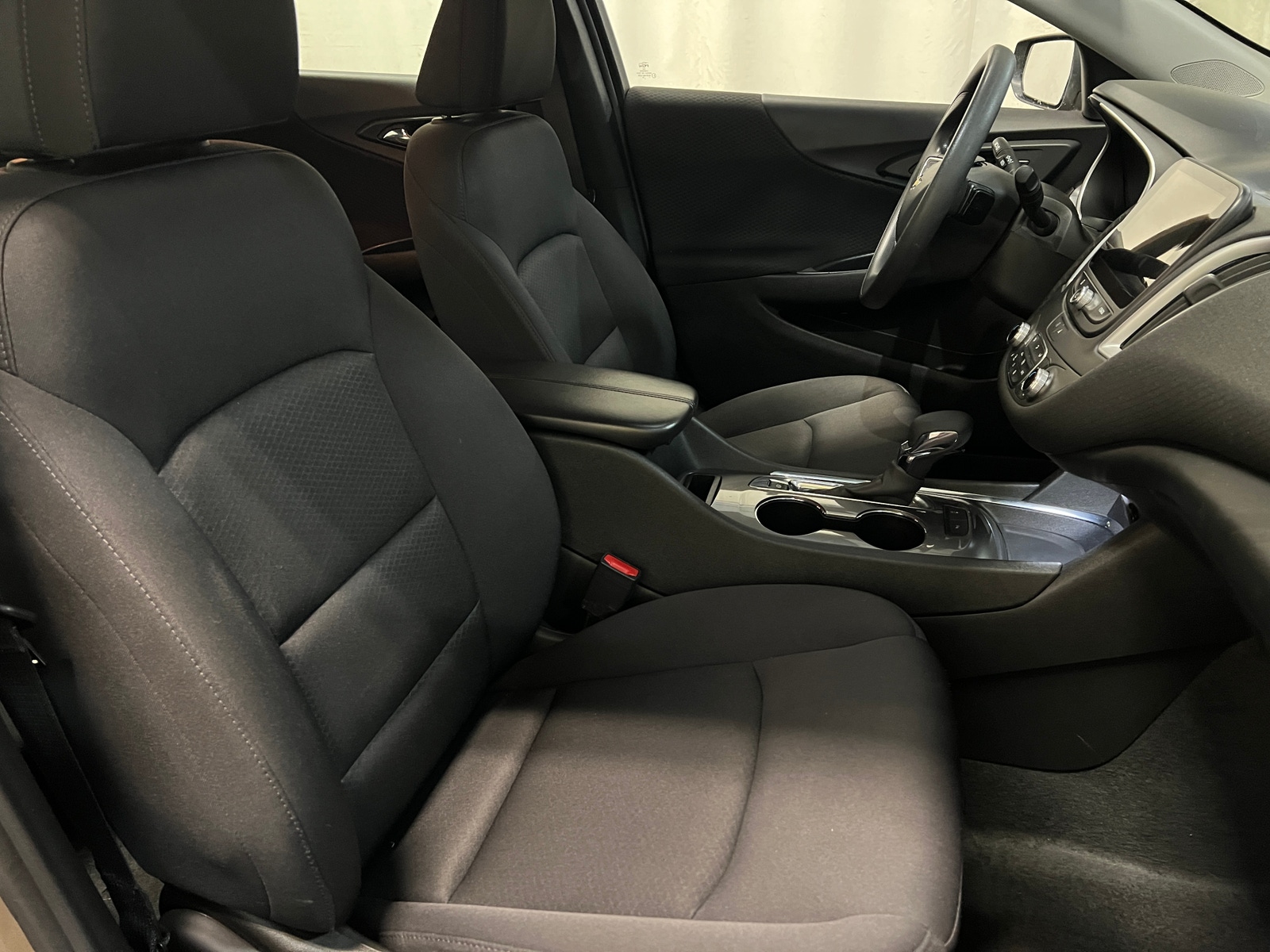 Thumbnail: 2024 Chevrolet Malibu - 2