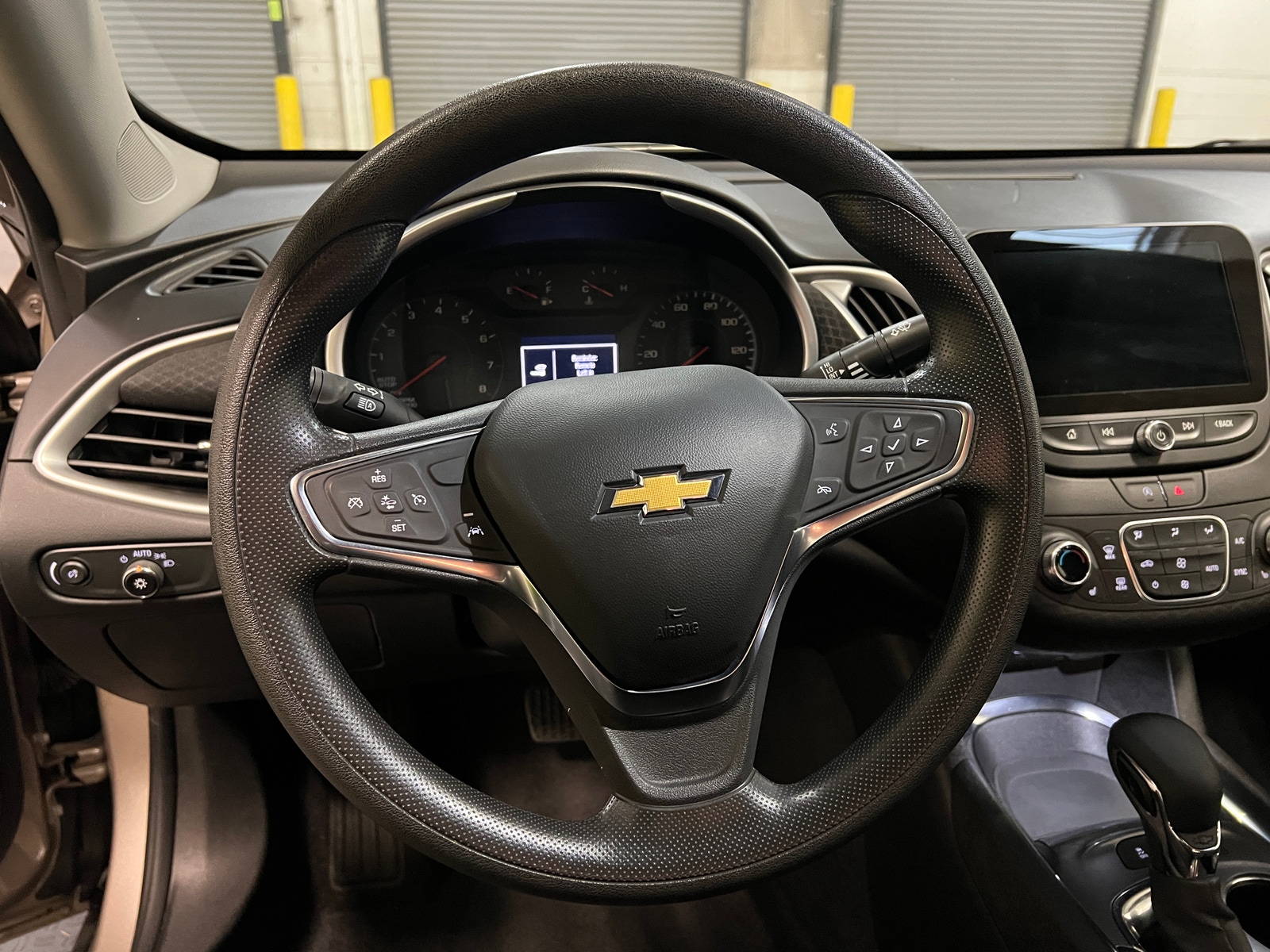 Thumbnail: 2024 Chevrolet Malibu - 5