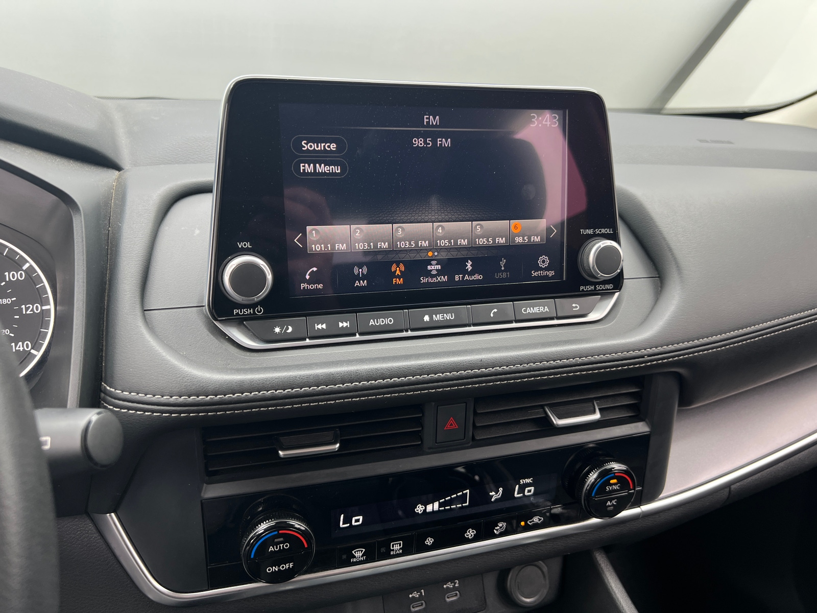 Thumbnail: 2024 Nissan Rogue - 4