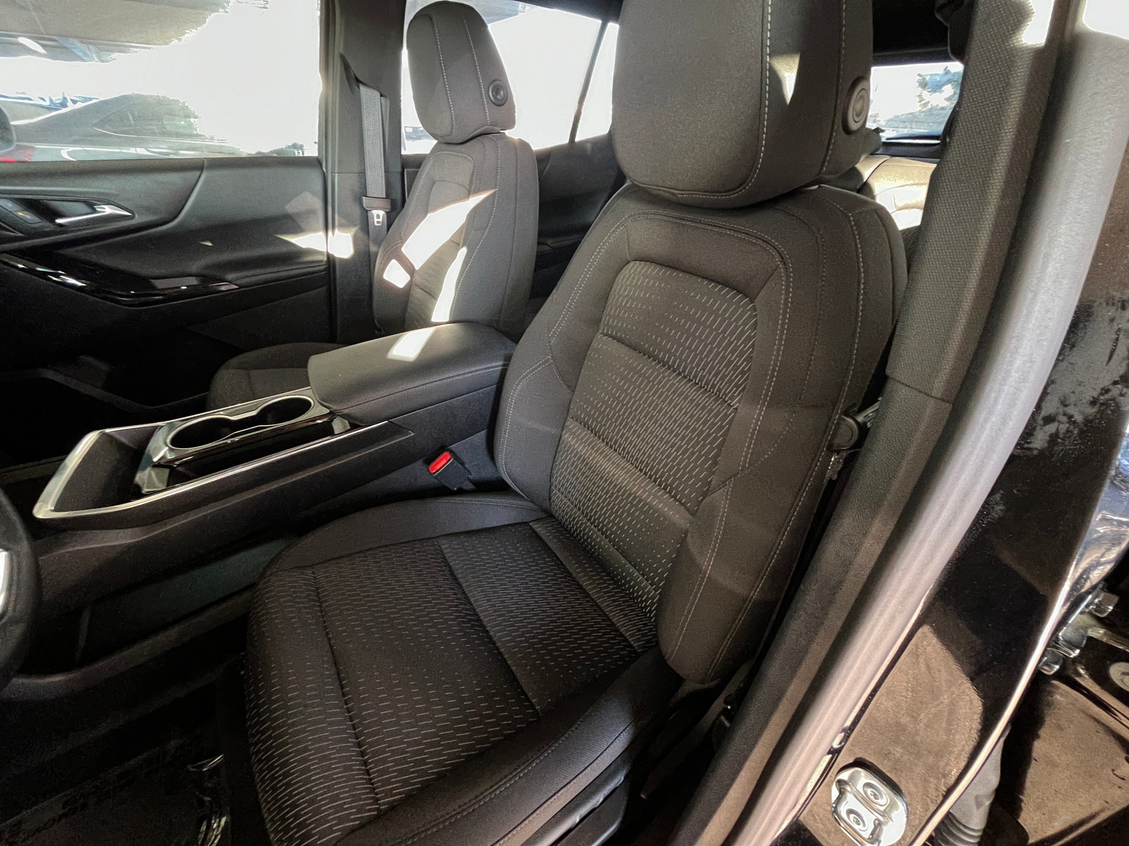 Thumbnail: 2025 Chevrolet Equinox - 2