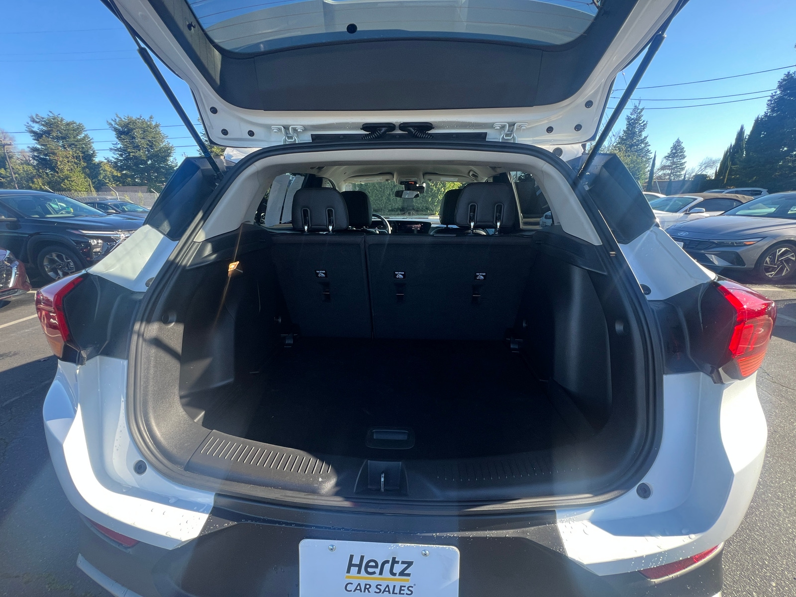 Thumbnail: 2025 Buick Encore GX - 6