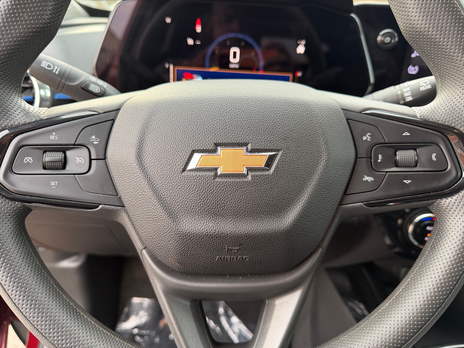 Thumbnail: 2025 Chevrolet Trax - 5