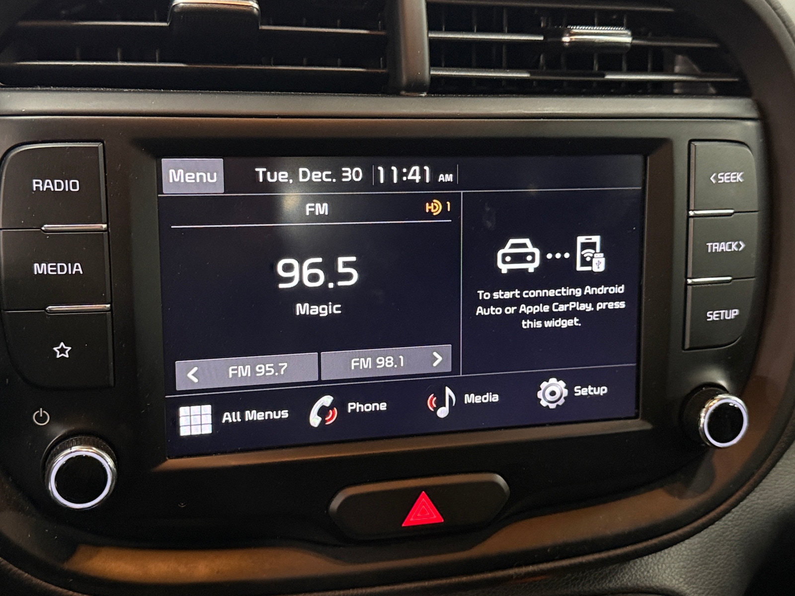 Thumbnail: 2023 Kia Soul - 4