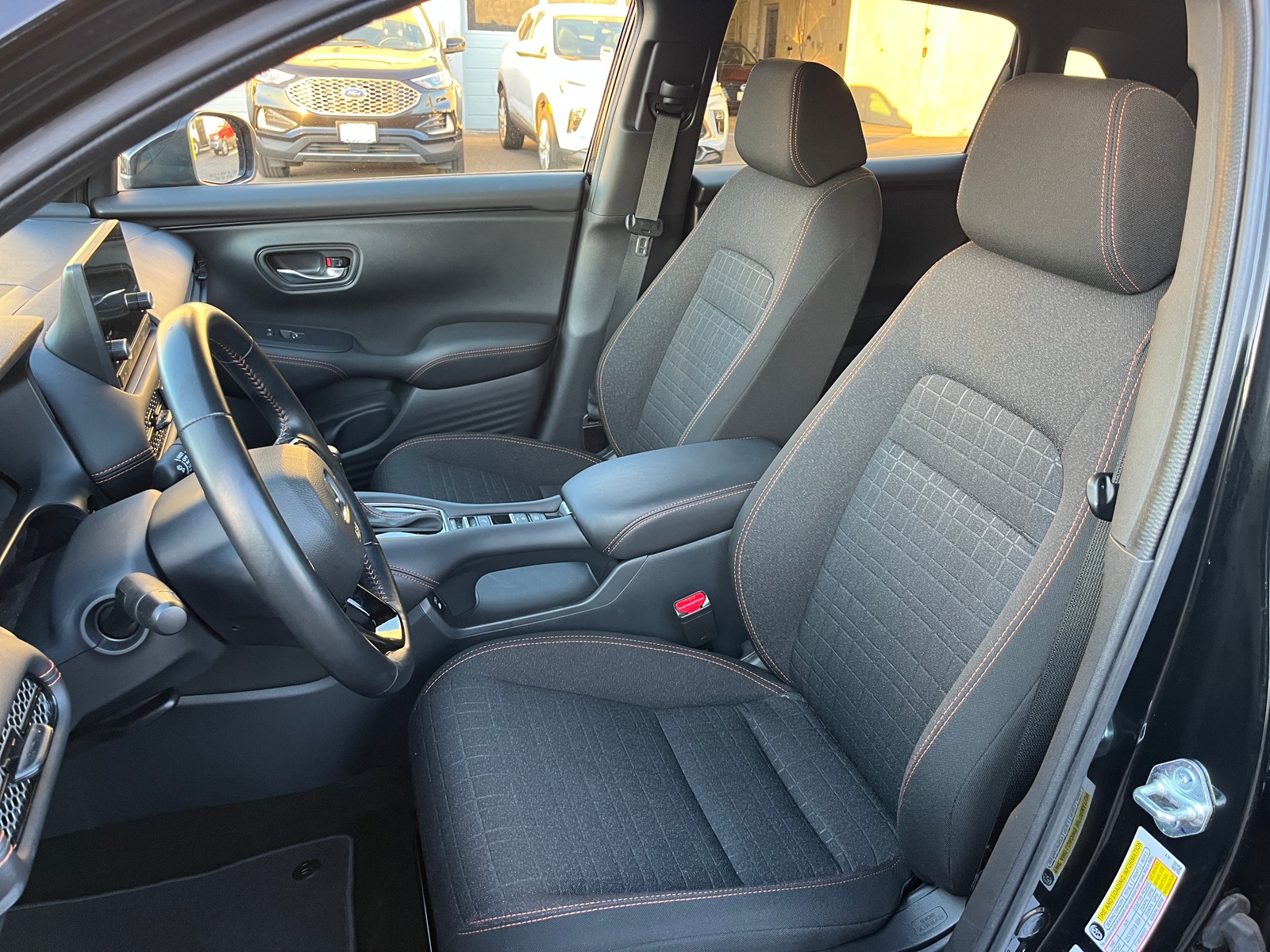 Thumbnail: 2025 Honda HR-V - 2