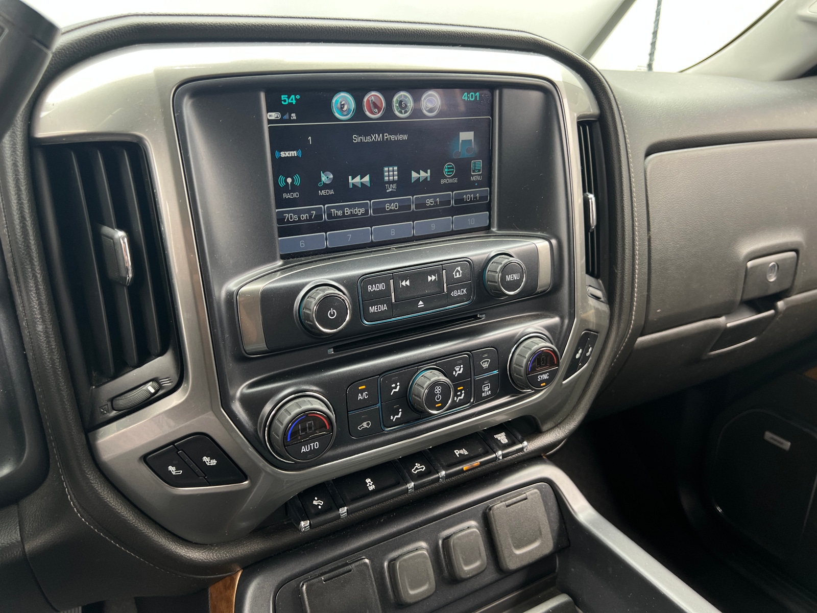 Thumbnail: 2019 Chevrolet Silverado 2500 - 3