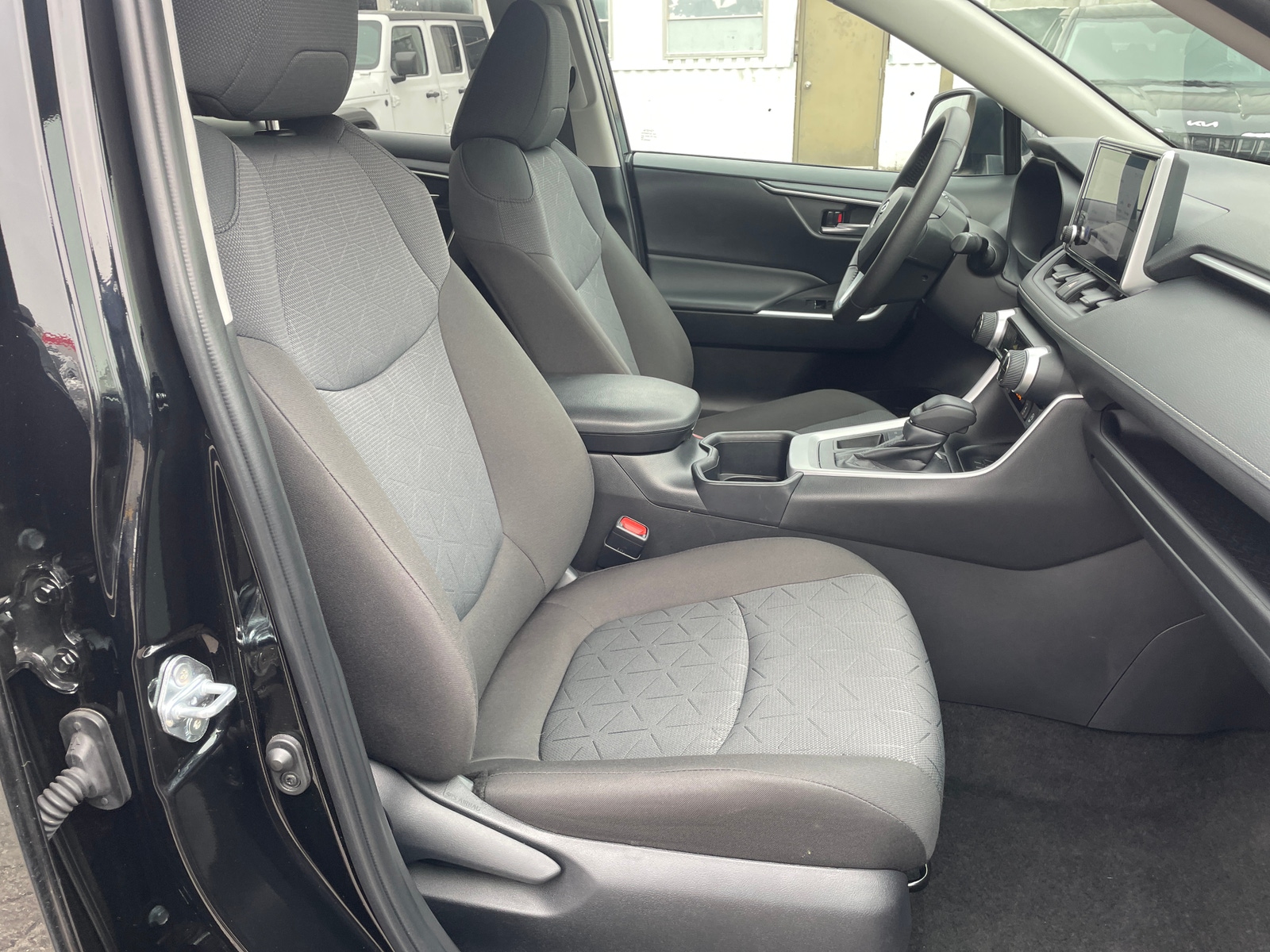 Thumbnail: 2025 Toyota RAV4 - 2