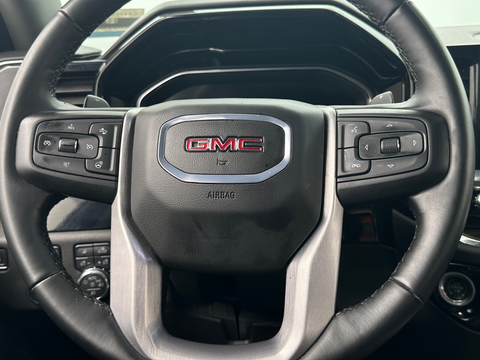 Thumbnail: 2024 GMC Sierra 1500 - 5