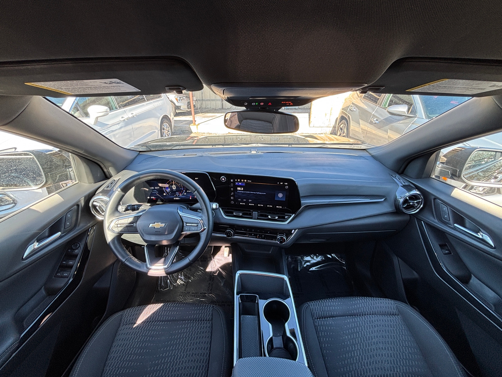 Thumbnail: 2025 Chevrolet Equinox - 3