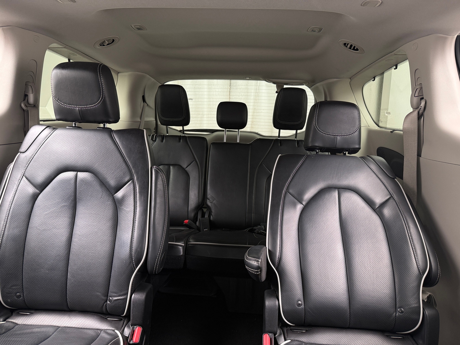 Thumbnail: 2024 Chrysler Pacifica - 5