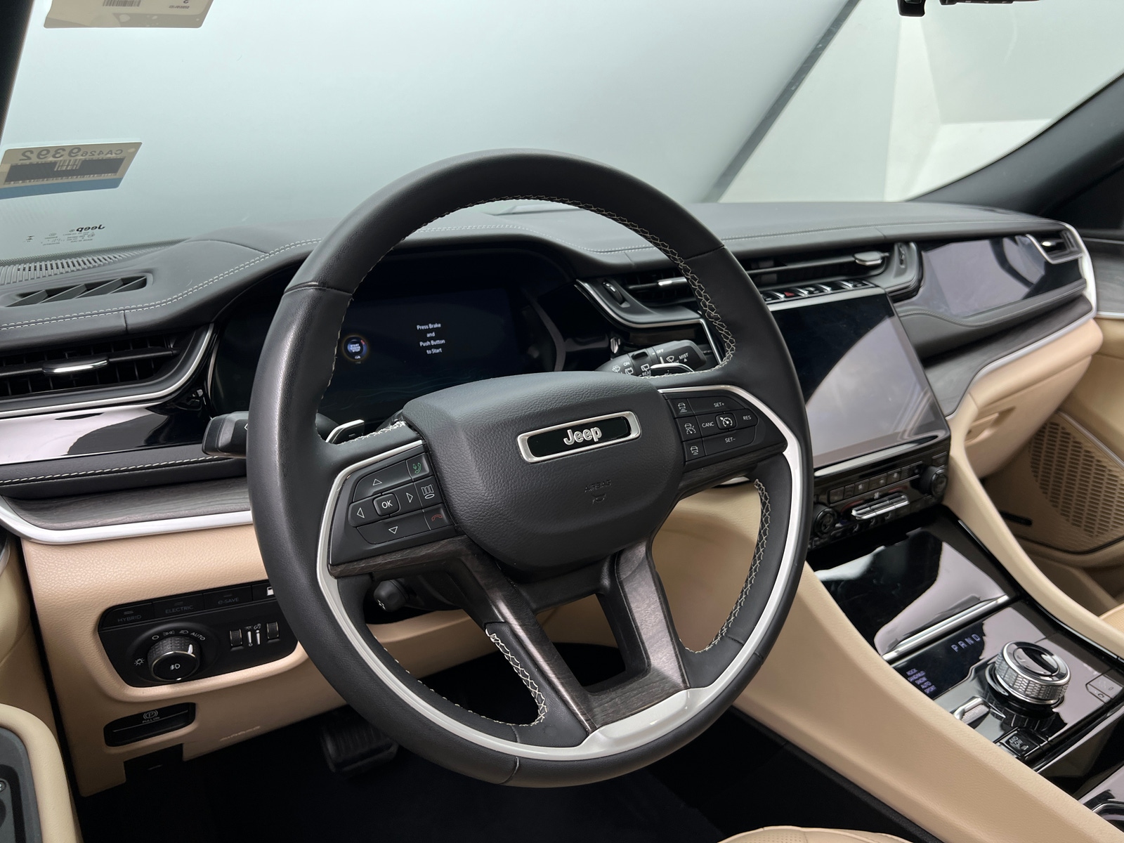 Thumbnail: 2022 Jeep Grand Cherokee - 4