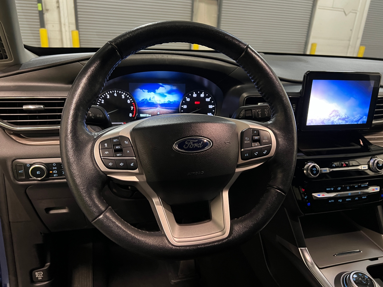 Thumbnail: 2023 Ford Explorer - 5