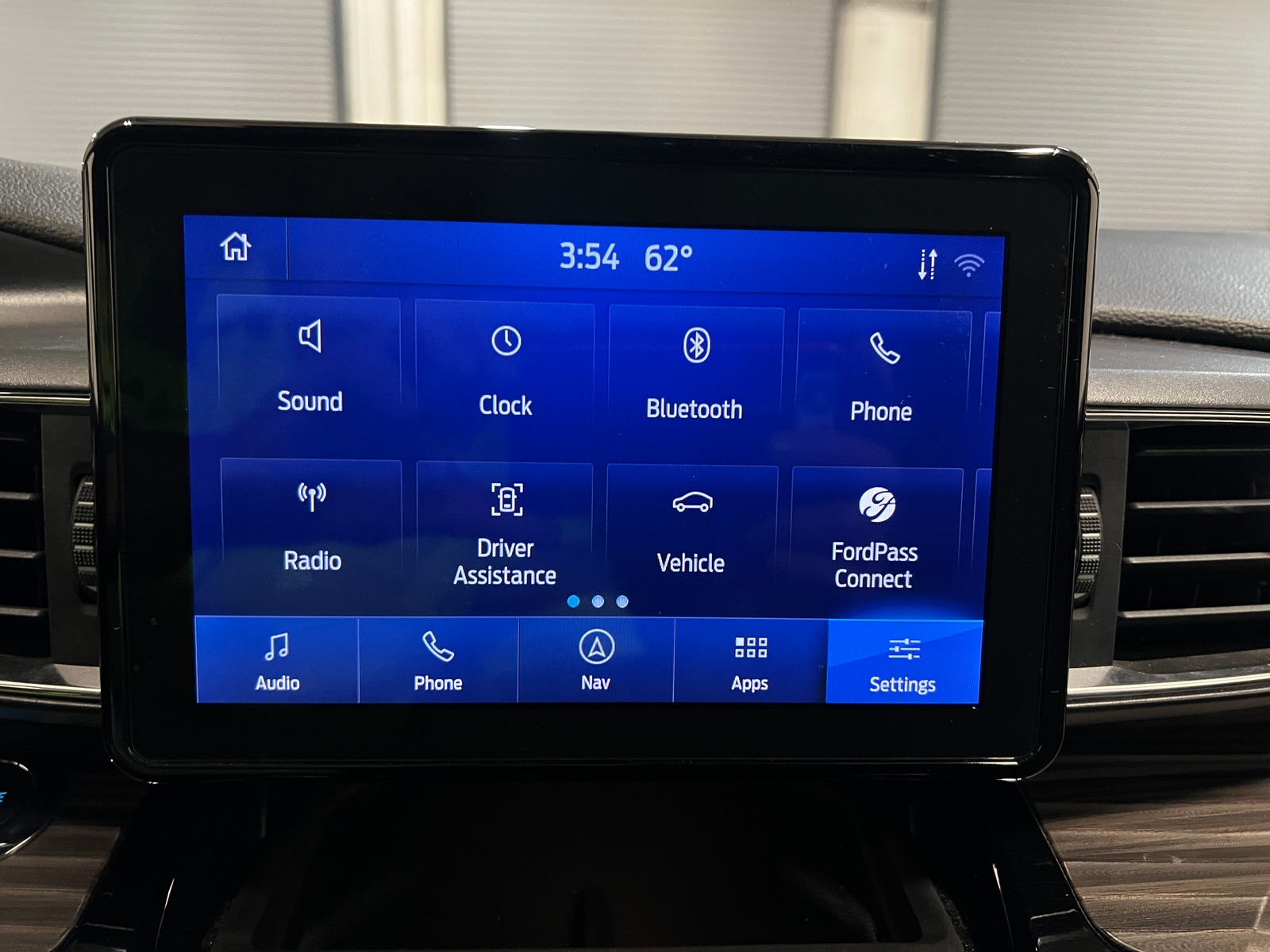 Thumbnail: 2023 Ford Explorer - 4