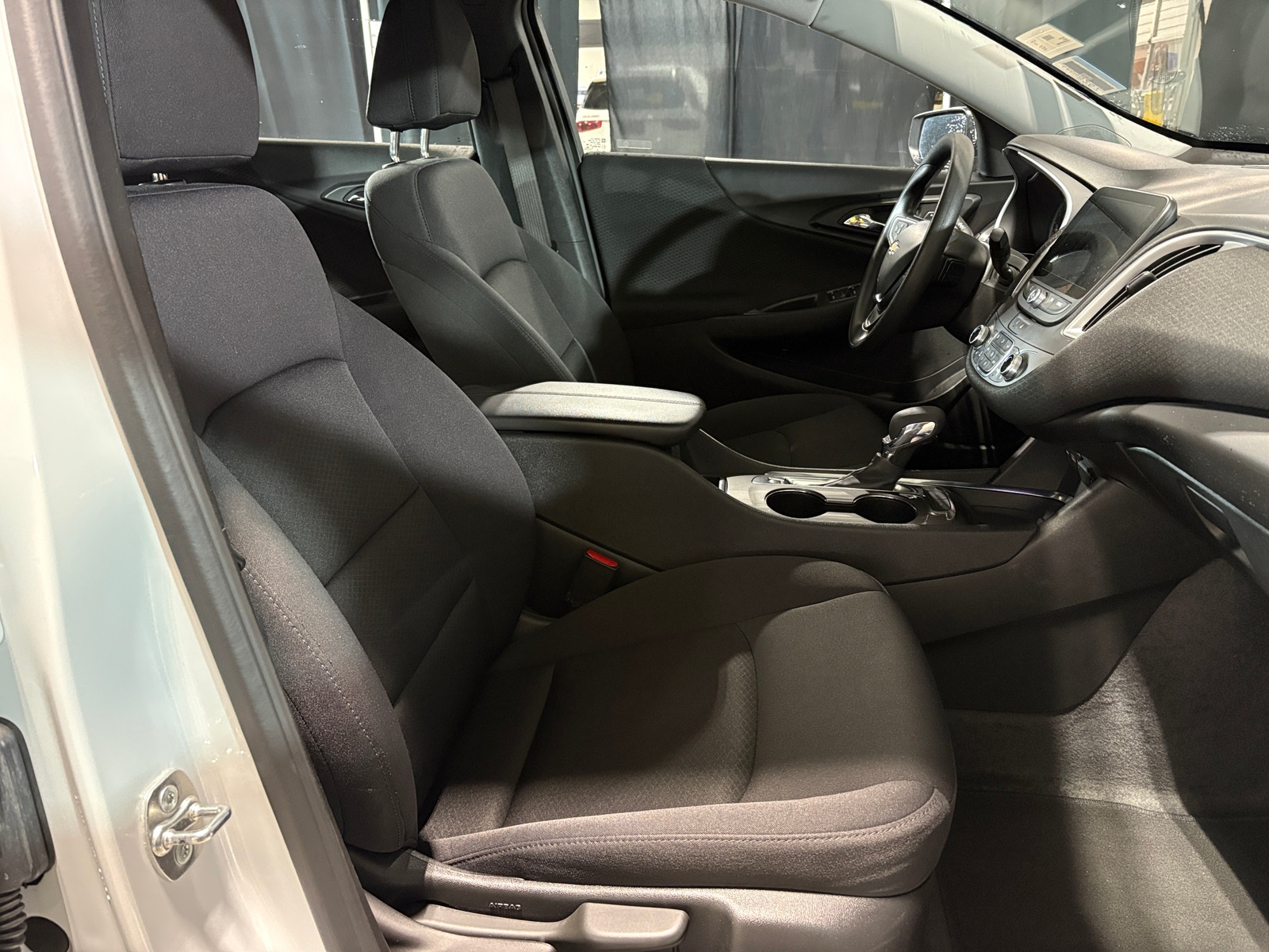 Thumbnail: 2024 Chevrolet Malibu - 2