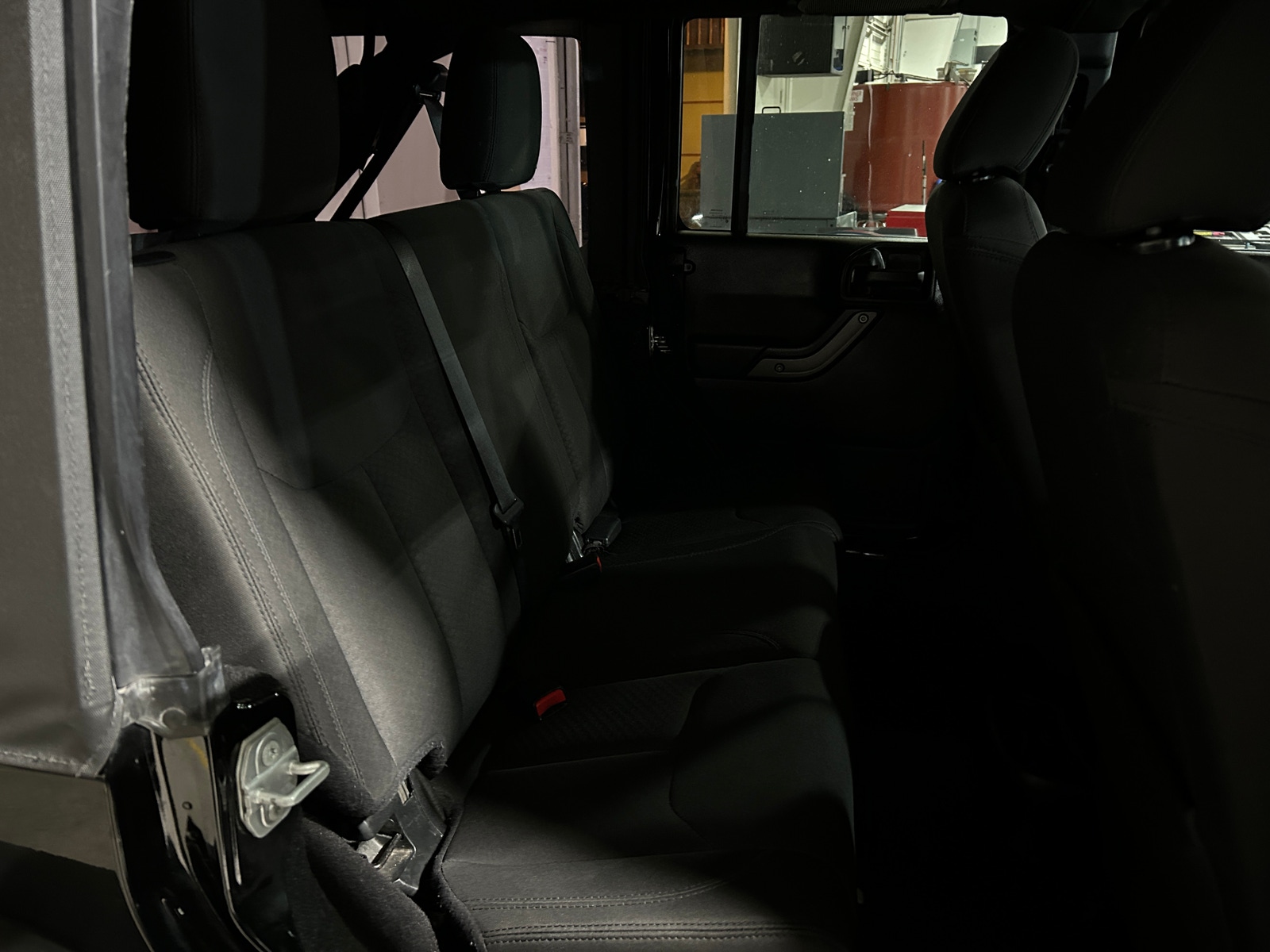 Thumbnail: 2018 Jeep Wrangler - 6