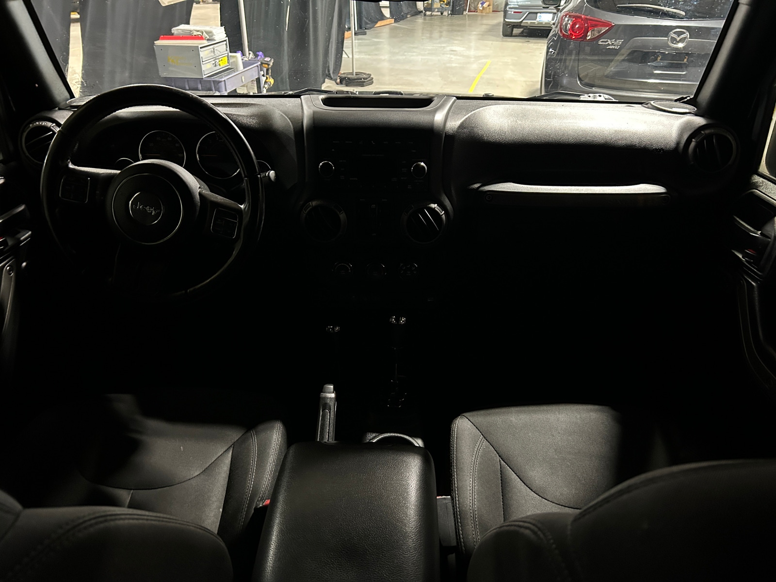 Thumbnail: 2018 Jeep Wrangler - 3