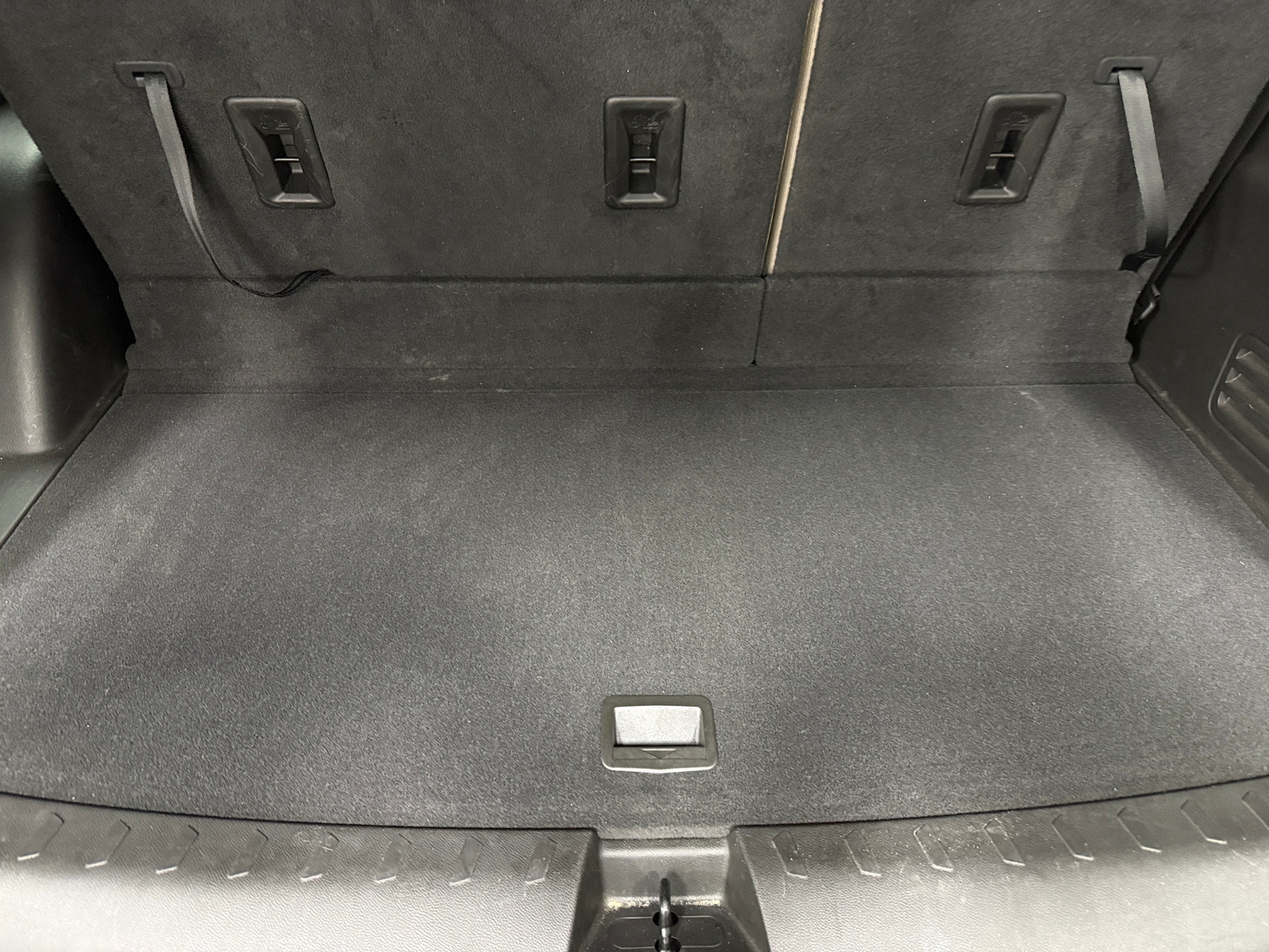 Thumbnail: 2023 Chevrolet Traverse - 7