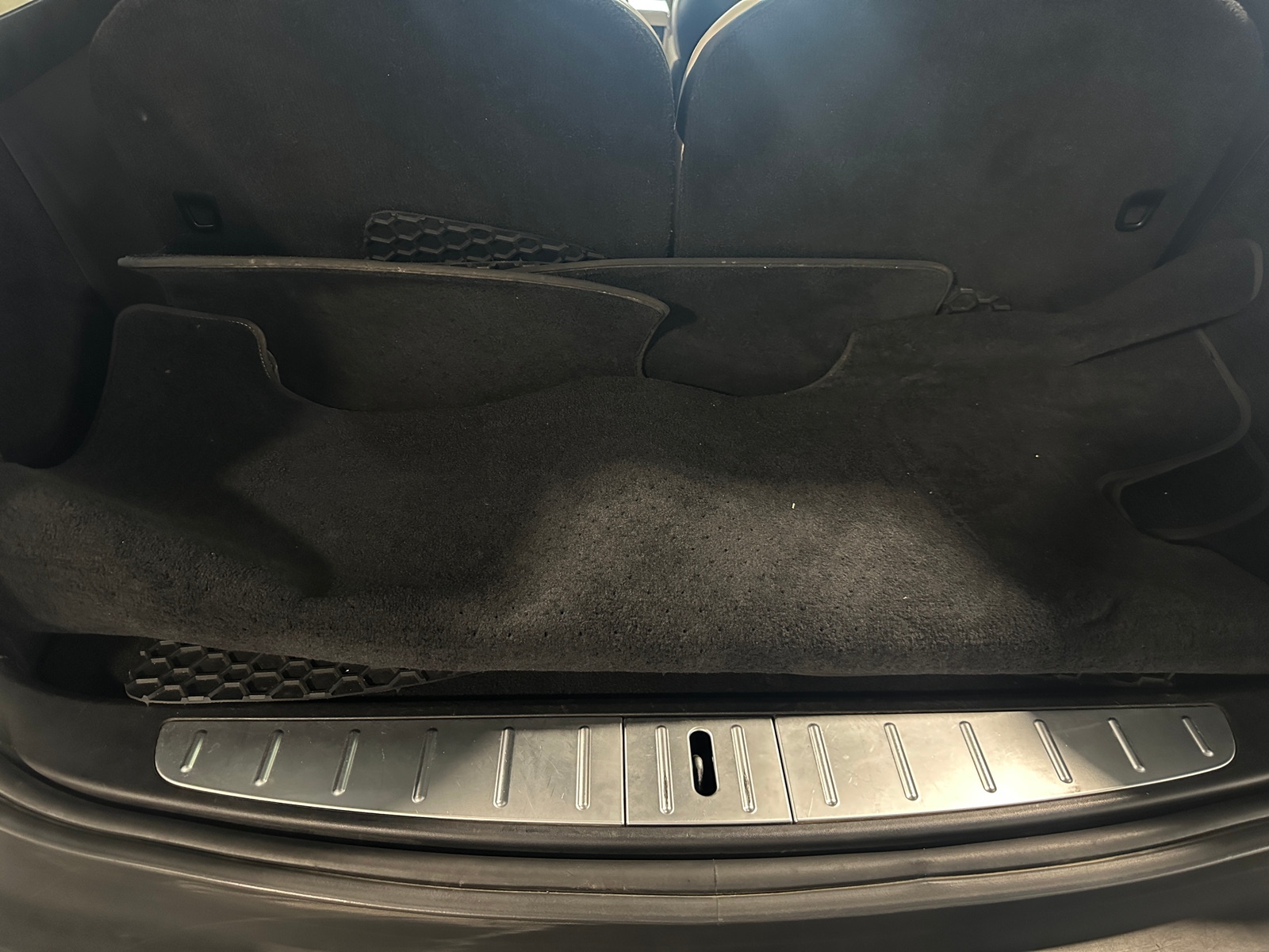 Thumbnail: 2017 Tesla Model X - 6