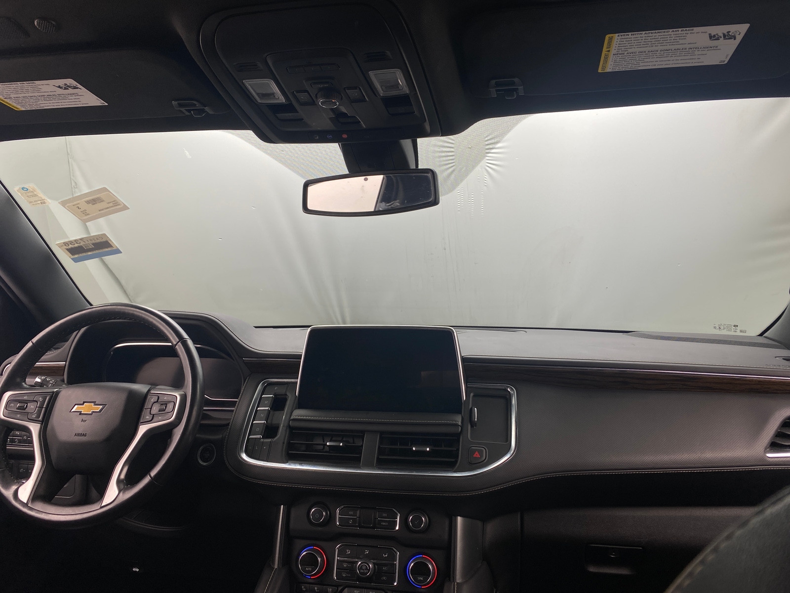 Thumbnail: 2022 Chevrolet Tahoe - 2