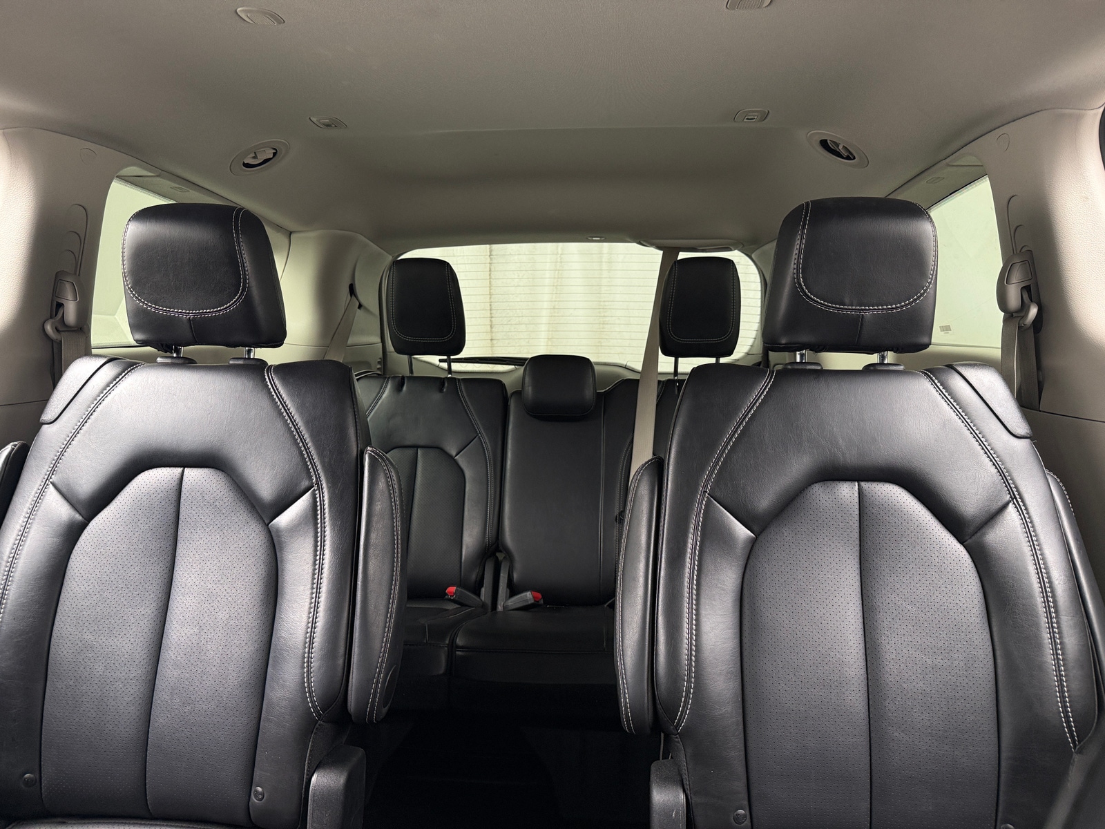 Thumbnail: 2024 Chrysler Pacifica - 5